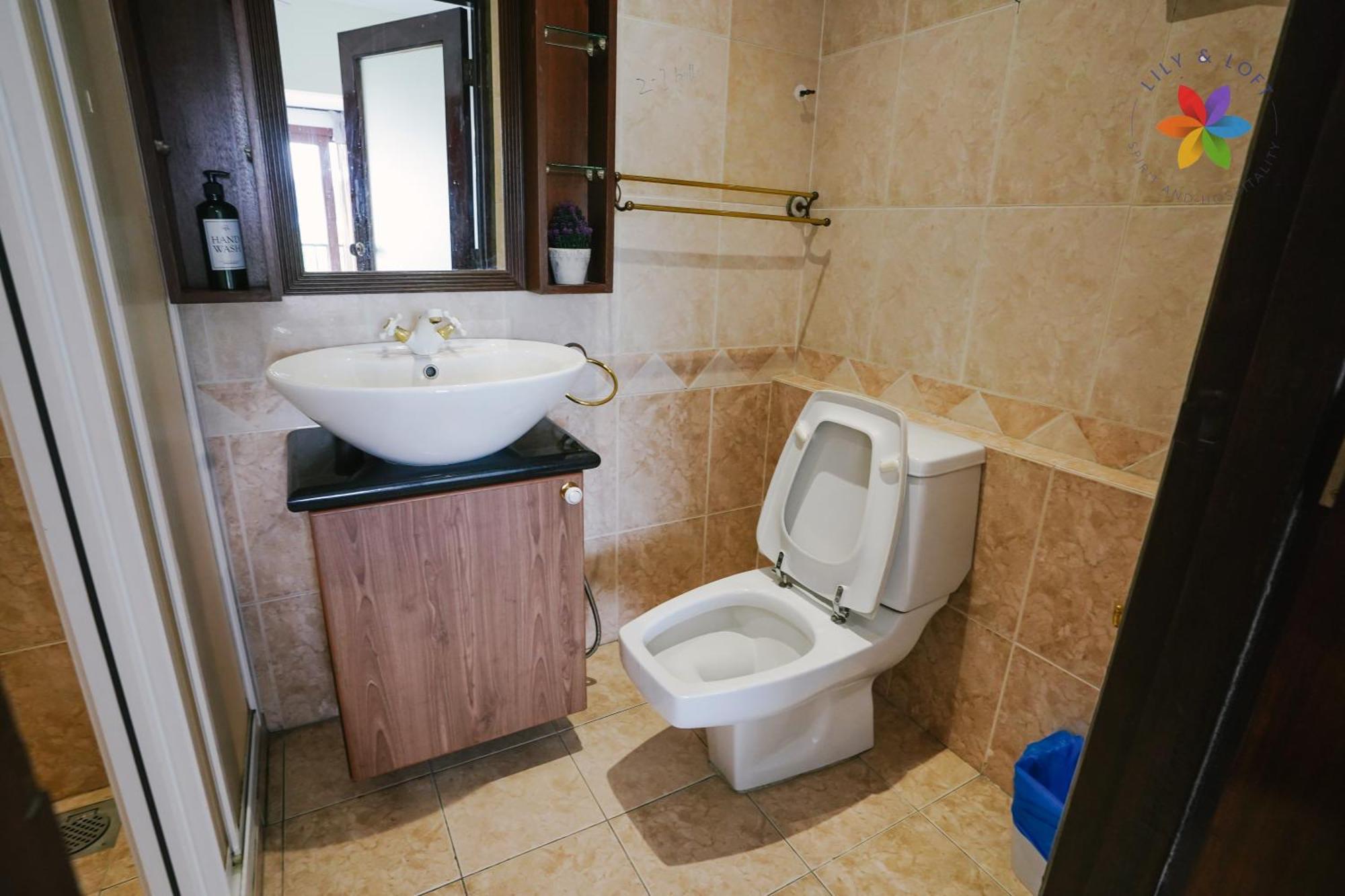 40p, Bangsar With Pool/karaoke/gathering/bbq Villa *