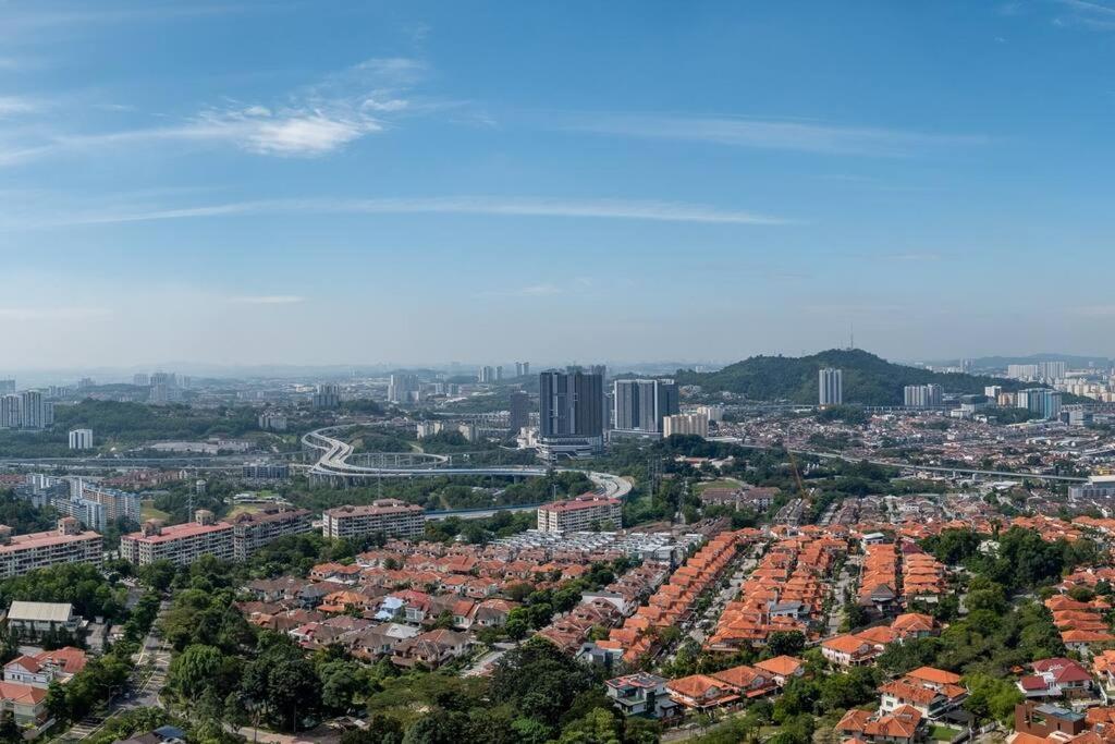 The Cheras By Feel *