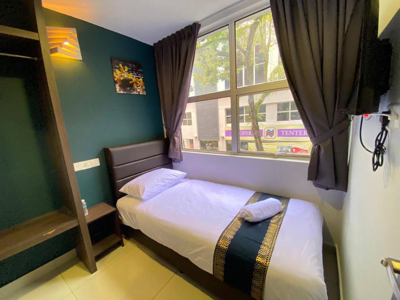 Hotel Bergamo Pekeliling 2*