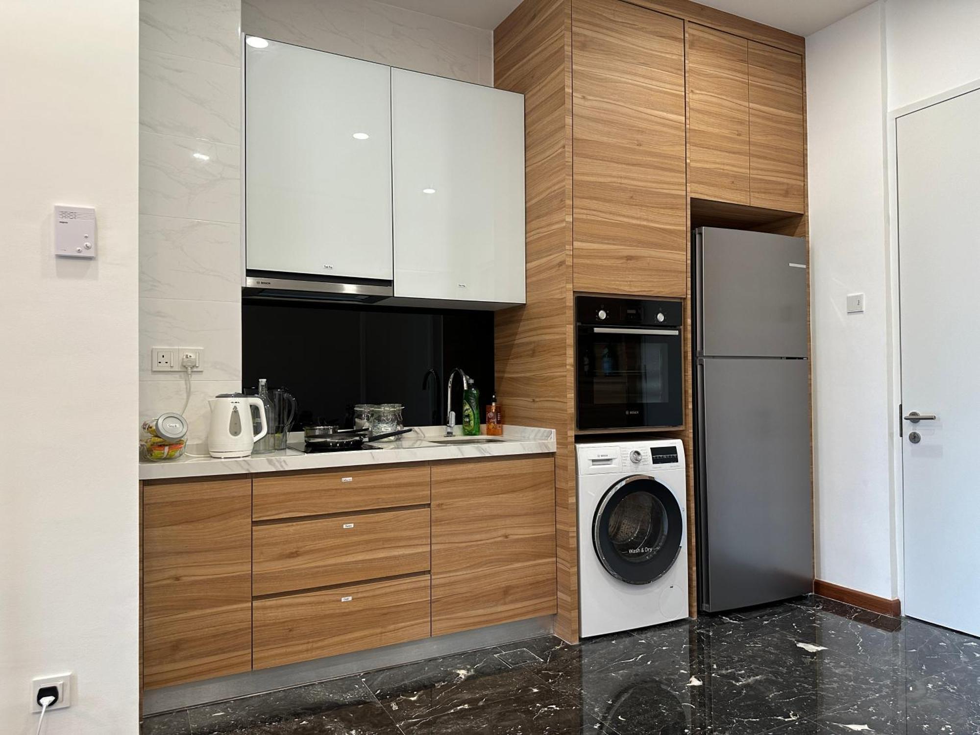 Royce Residences By Romeo *