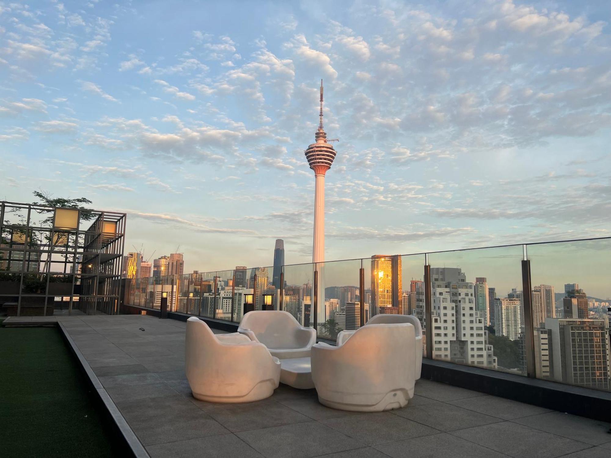 Anggun Kl My Apartemen