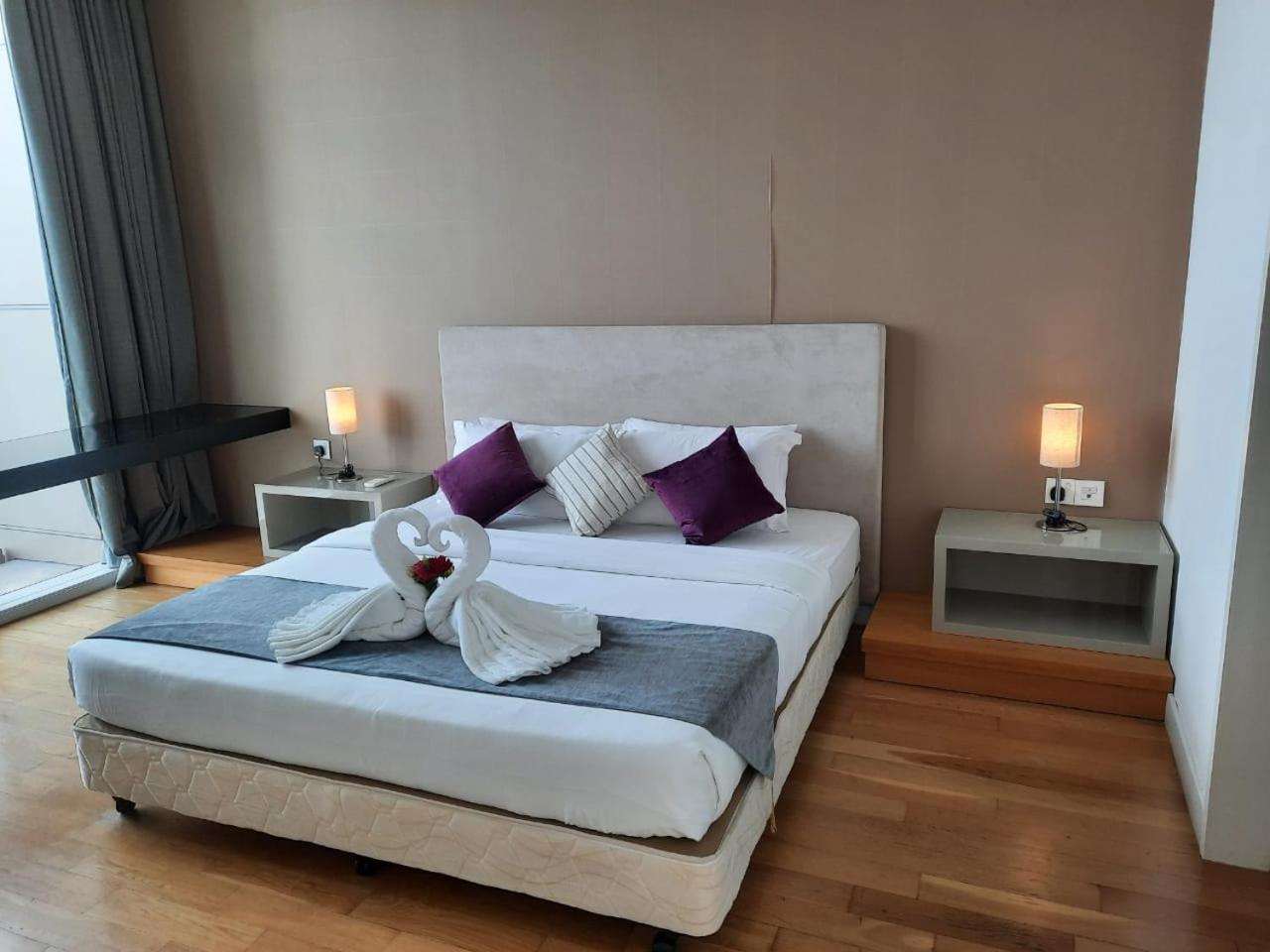 Platinum Suites Klcc By Classy Apartment