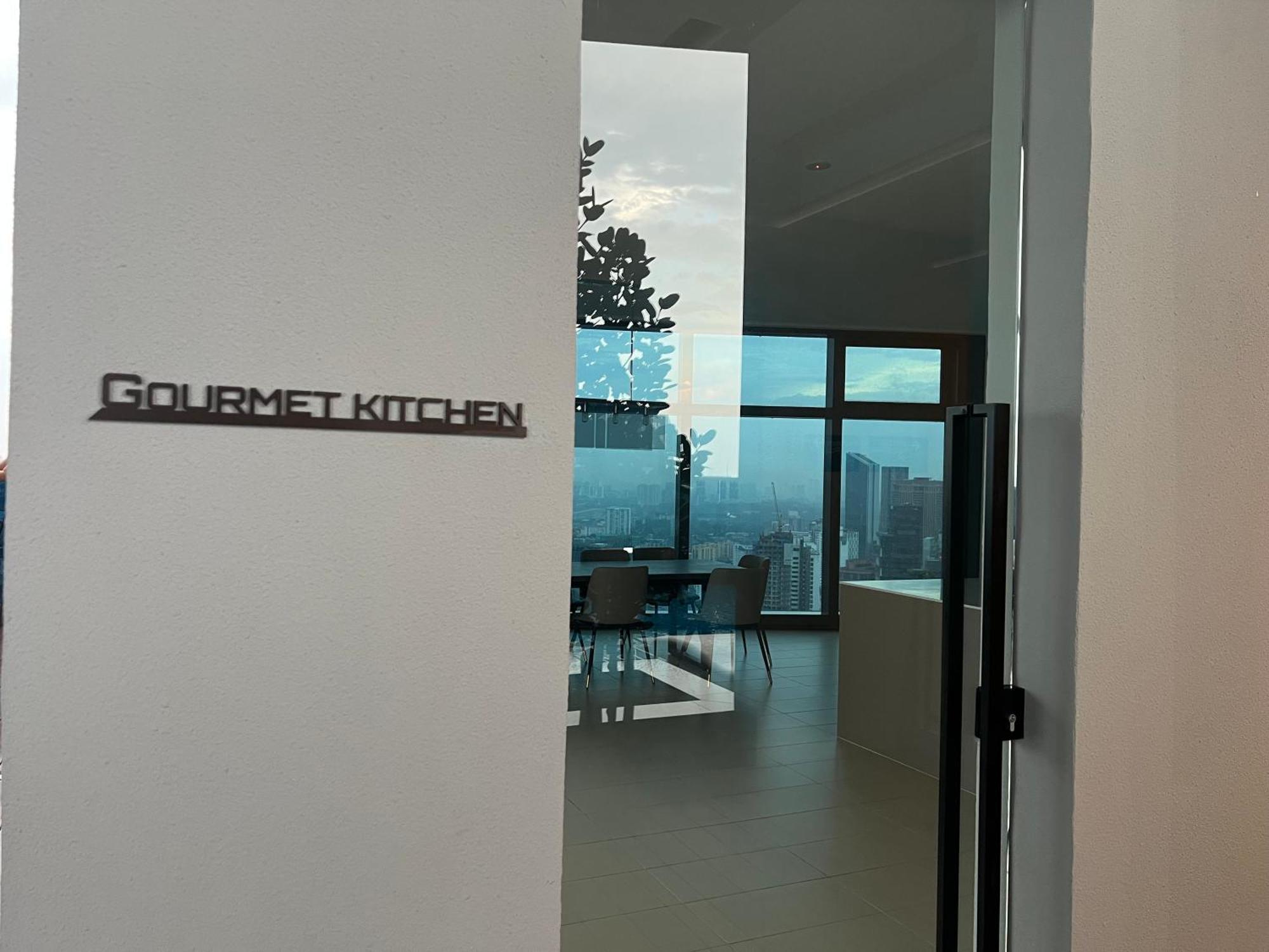 Apartment Eaton Klcc Kuala Lumpur