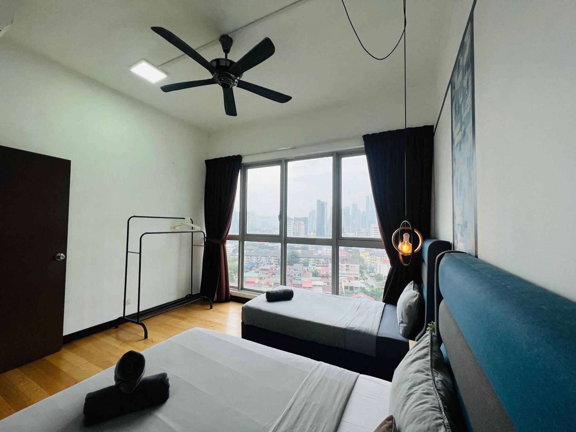 Regalia And By Awesomestay Apartemen