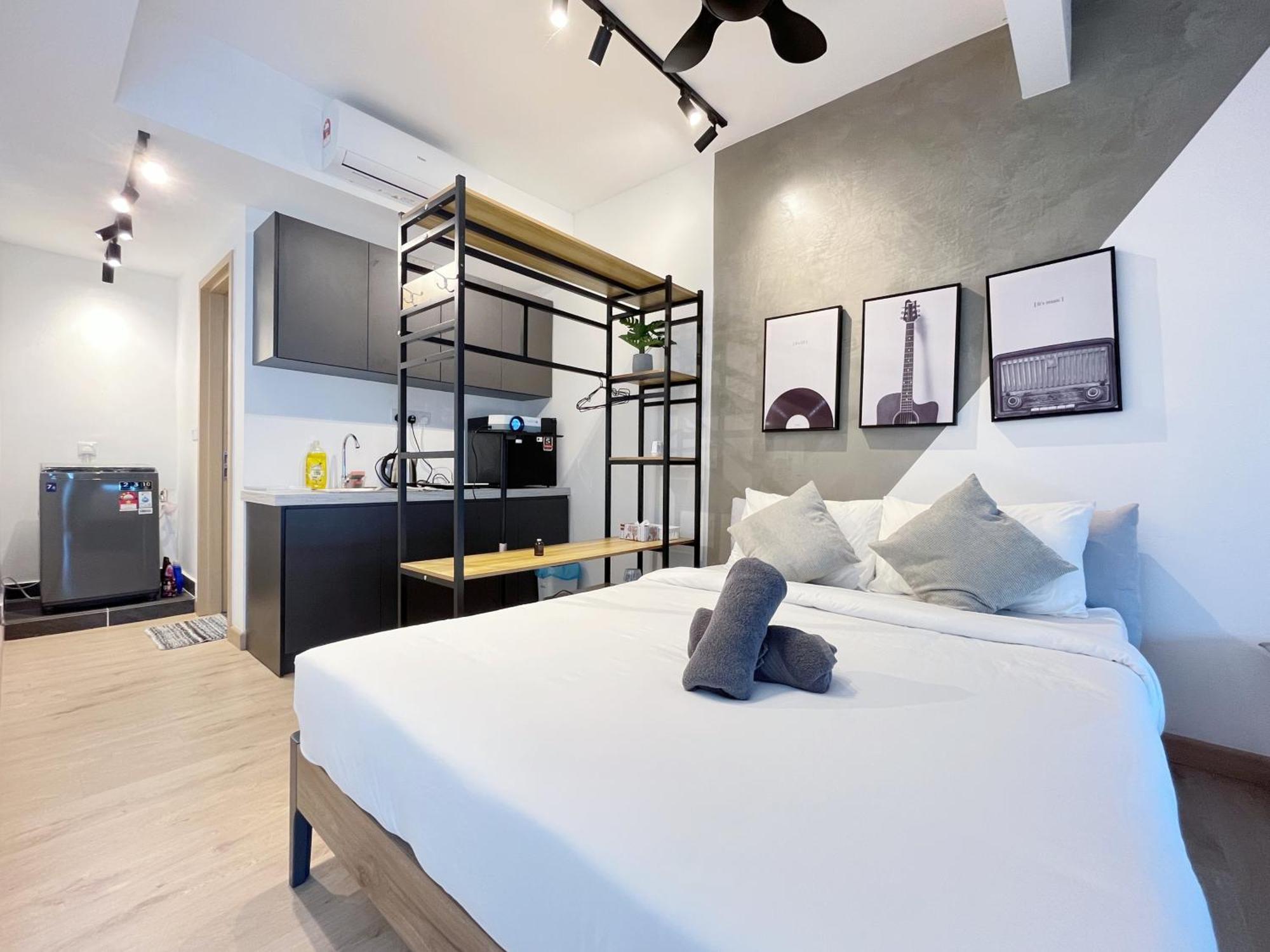 Apartment The Colony By Infinitum By Awesomestay *