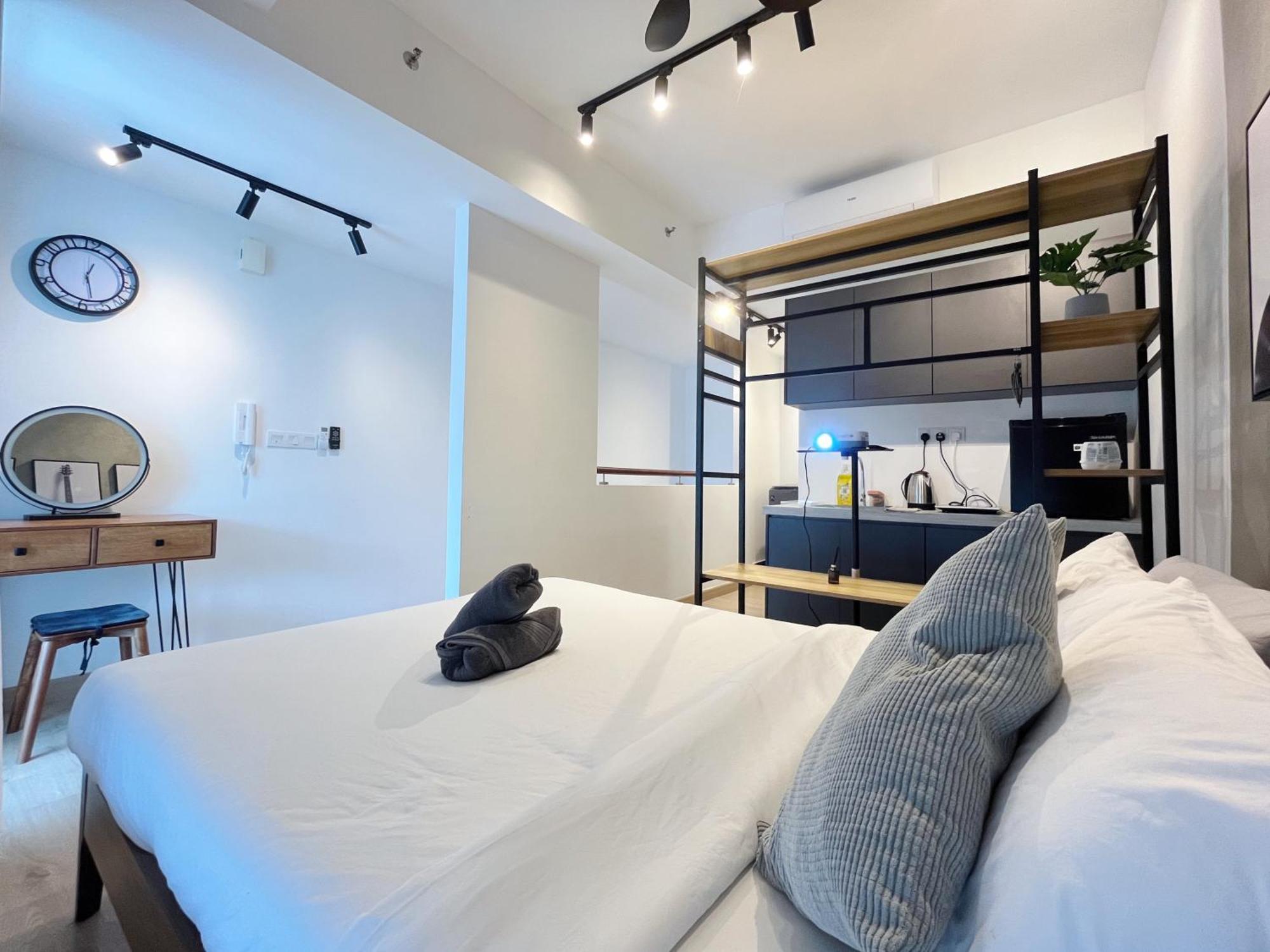 The Colony By Infinitum By Awesomestay Apartment