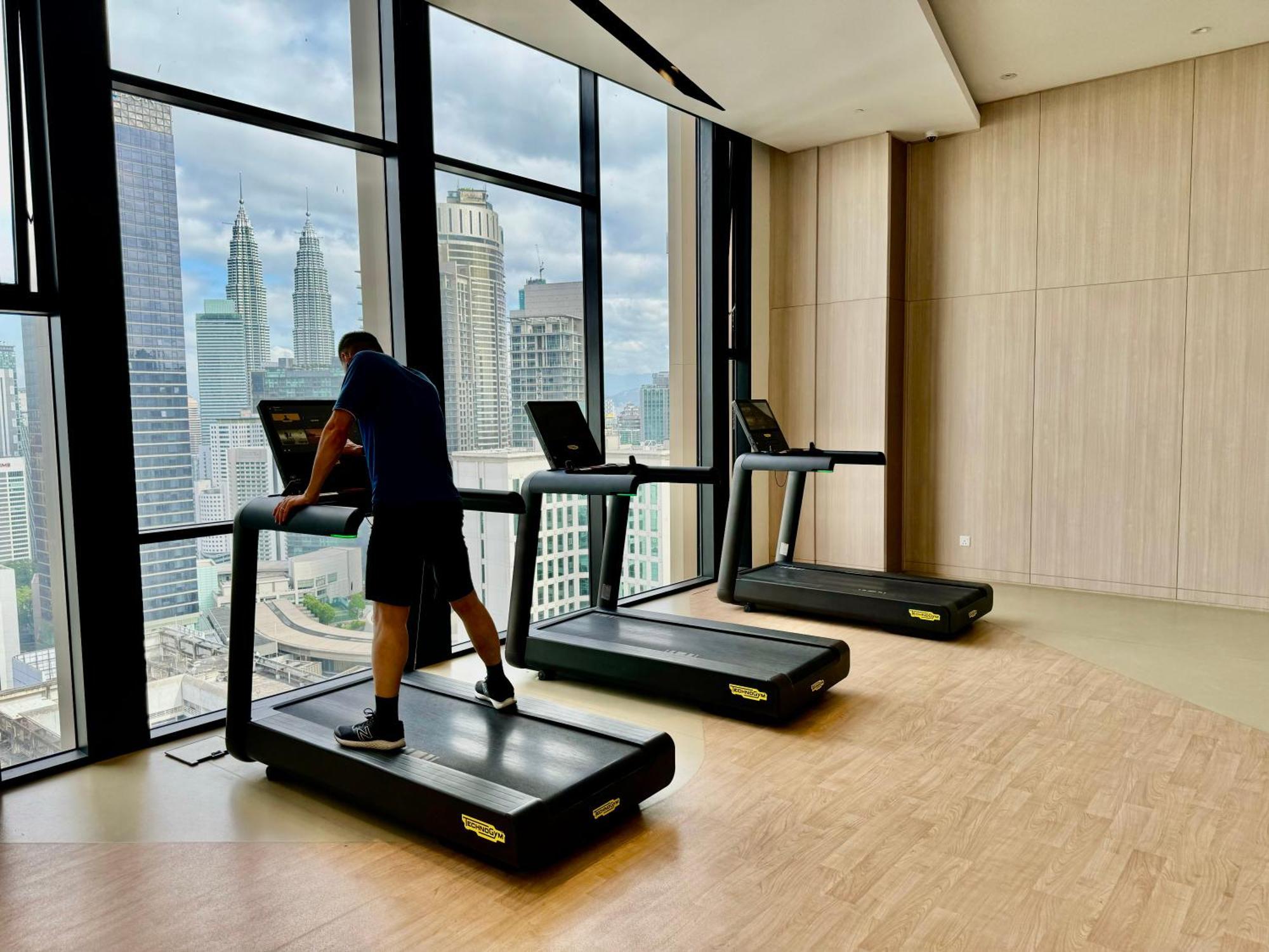 Axon By Classy 1 Minutes Pavilion Apartment Kuala Lumpur
