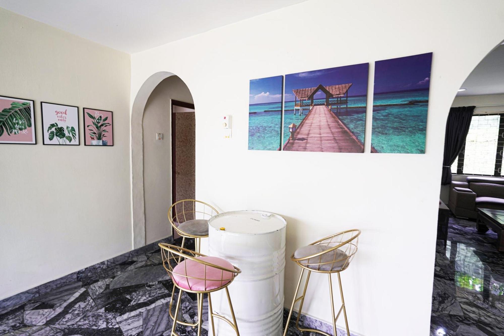 30 Pax Oug Bungalow With Swimming Pool Villa