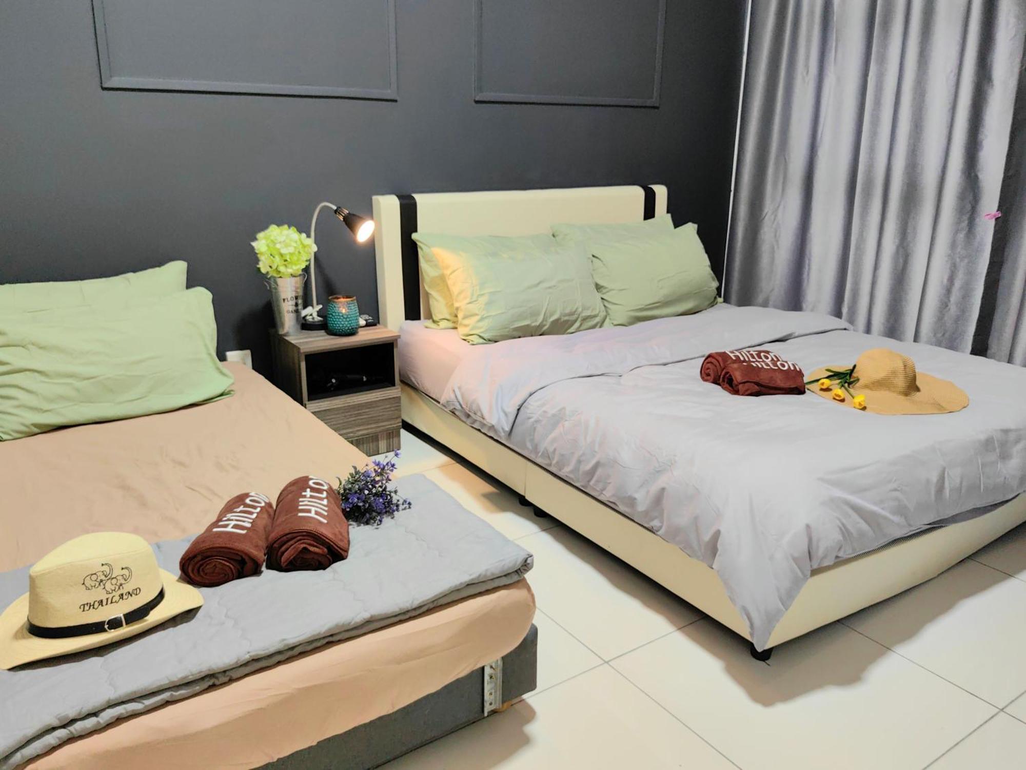 Arte Mont Kiara Mitec Publika Matrade 1r2b 4 Pax Appartement *