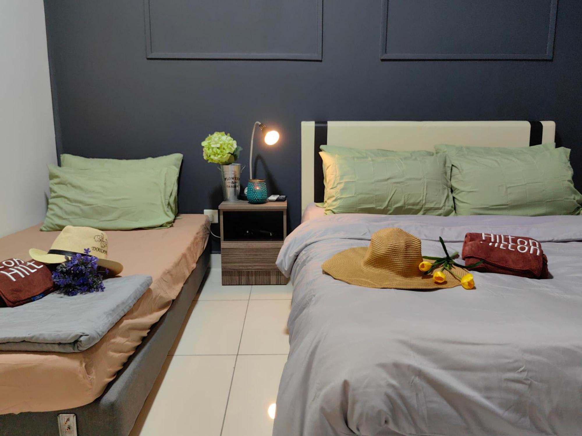 Arte Mont Kiara Mitec Publika Matrade 1r2b 4 Pax Appartement *