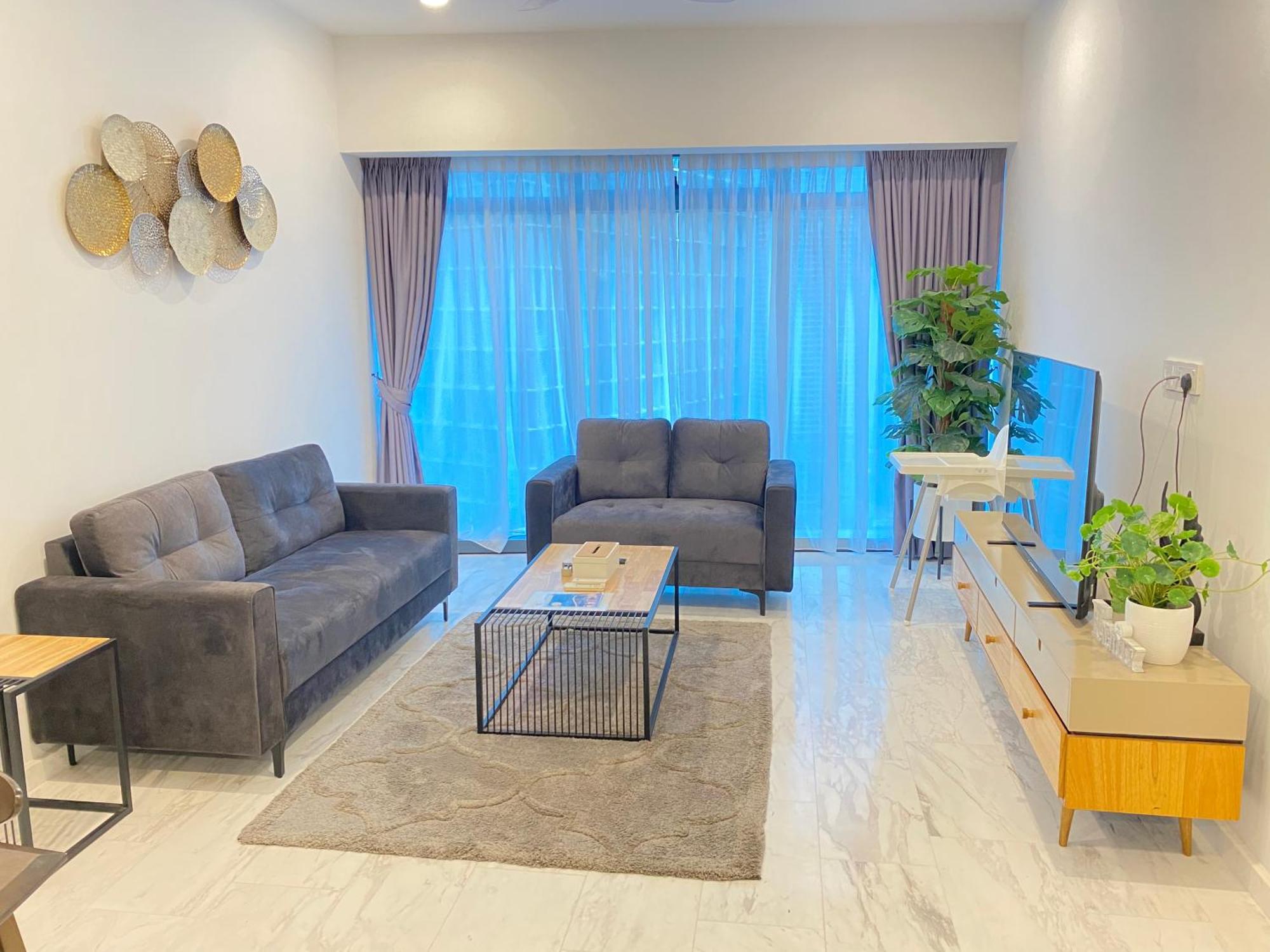 Eaton Residences At Leo Apartment *