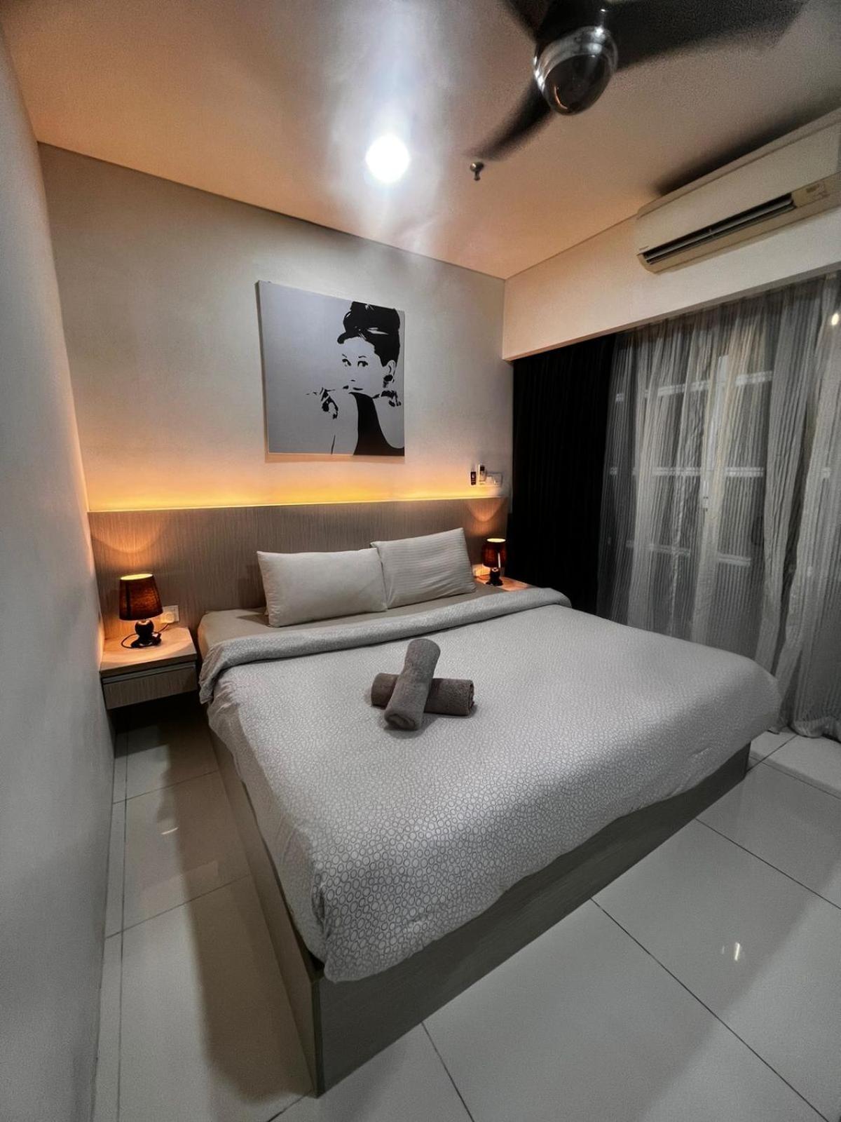 Apartment Summer Klcc By *