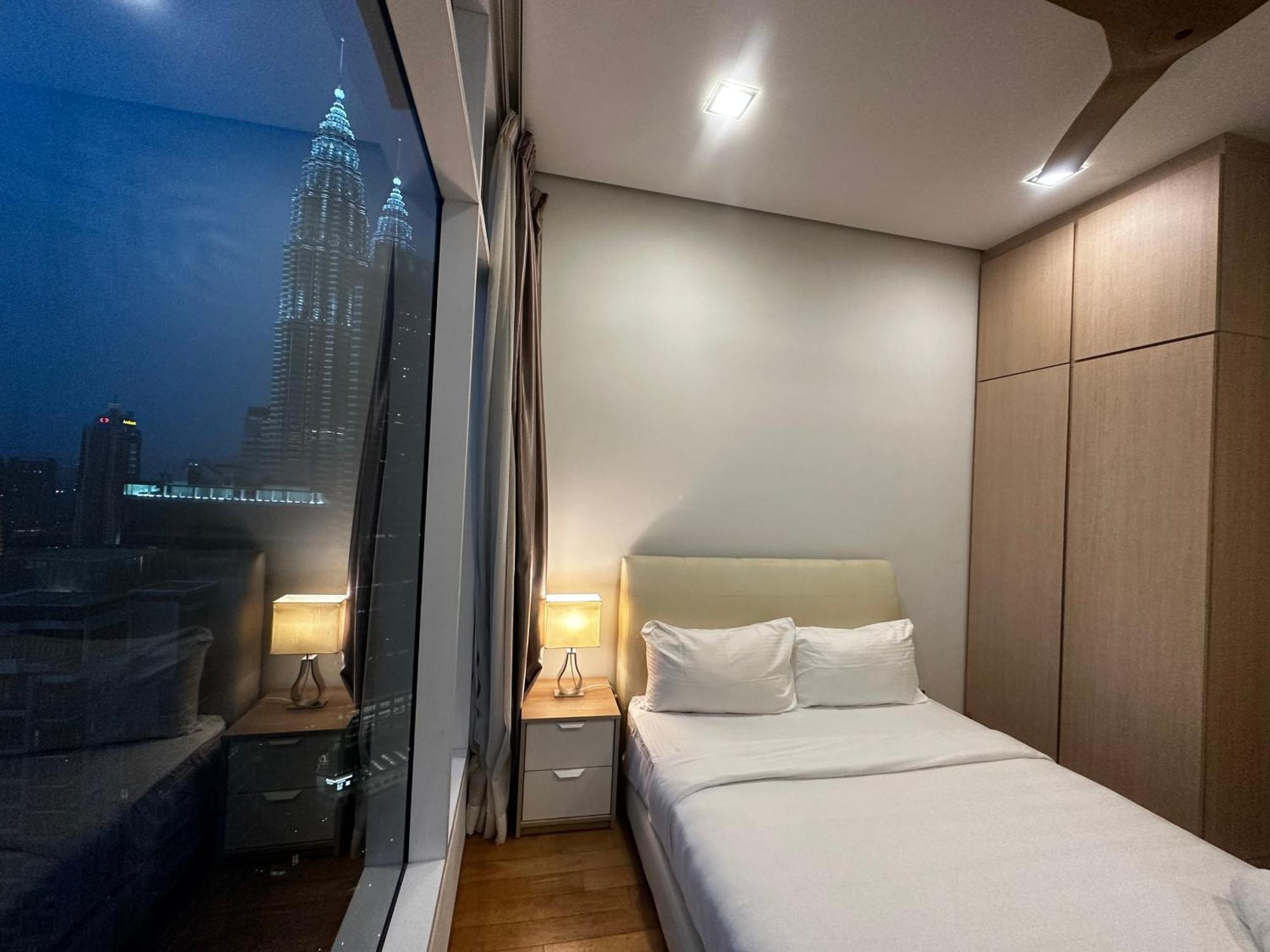 Apartment Lovely 2&3bedrooms Klcc And Kl Tower View *
