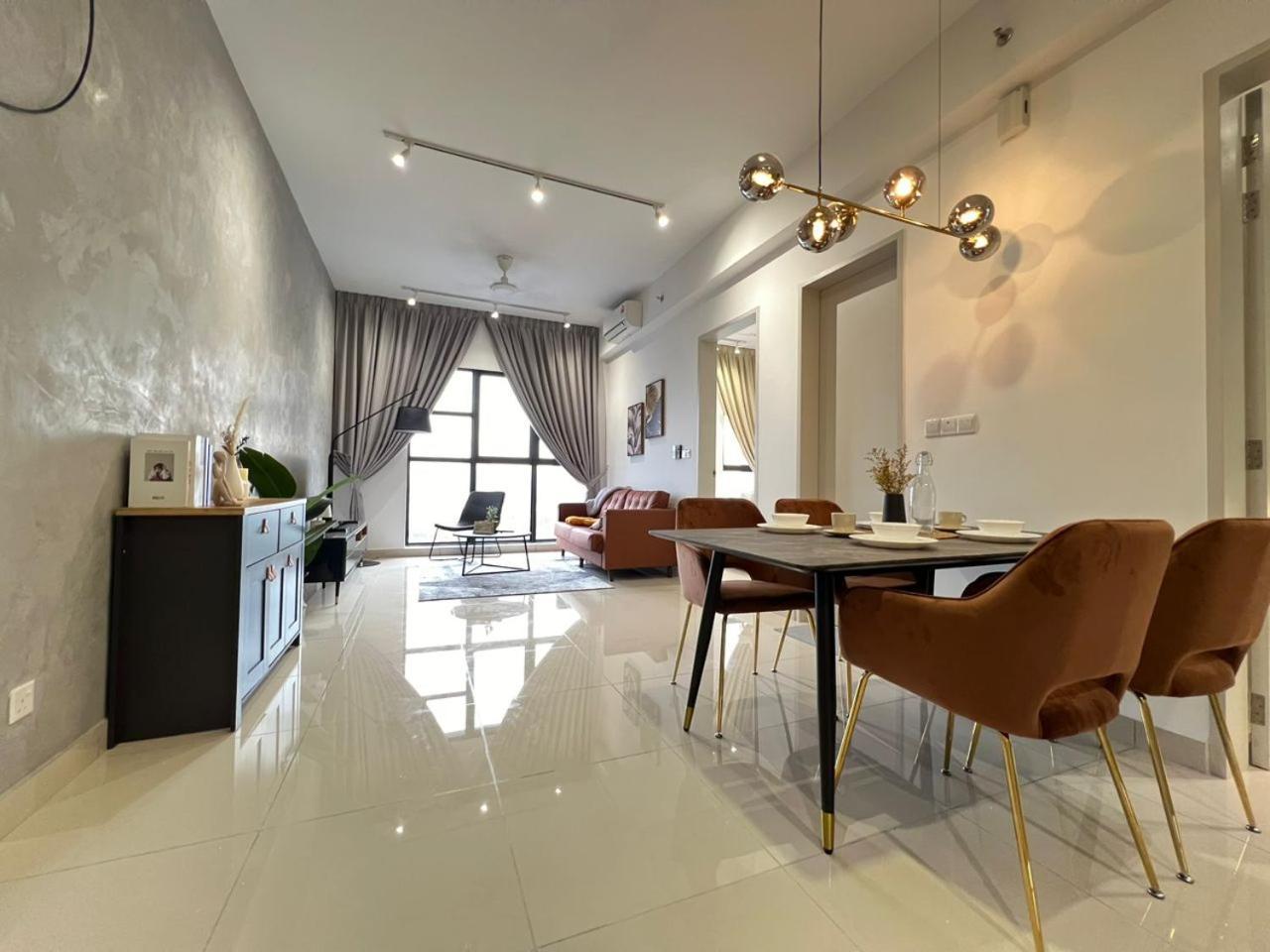 Kl View 2r1b Free Wifi 6pax * Kuala Lumpur