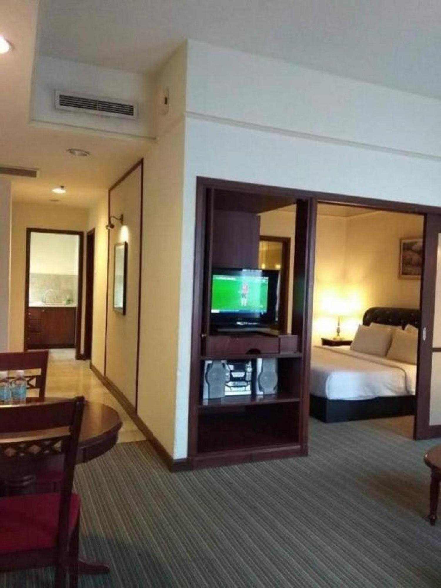 Famous Suites At Times Square