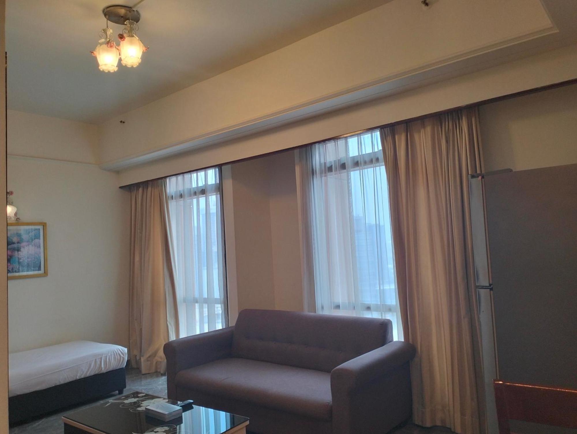 Times Square By Service Apartment