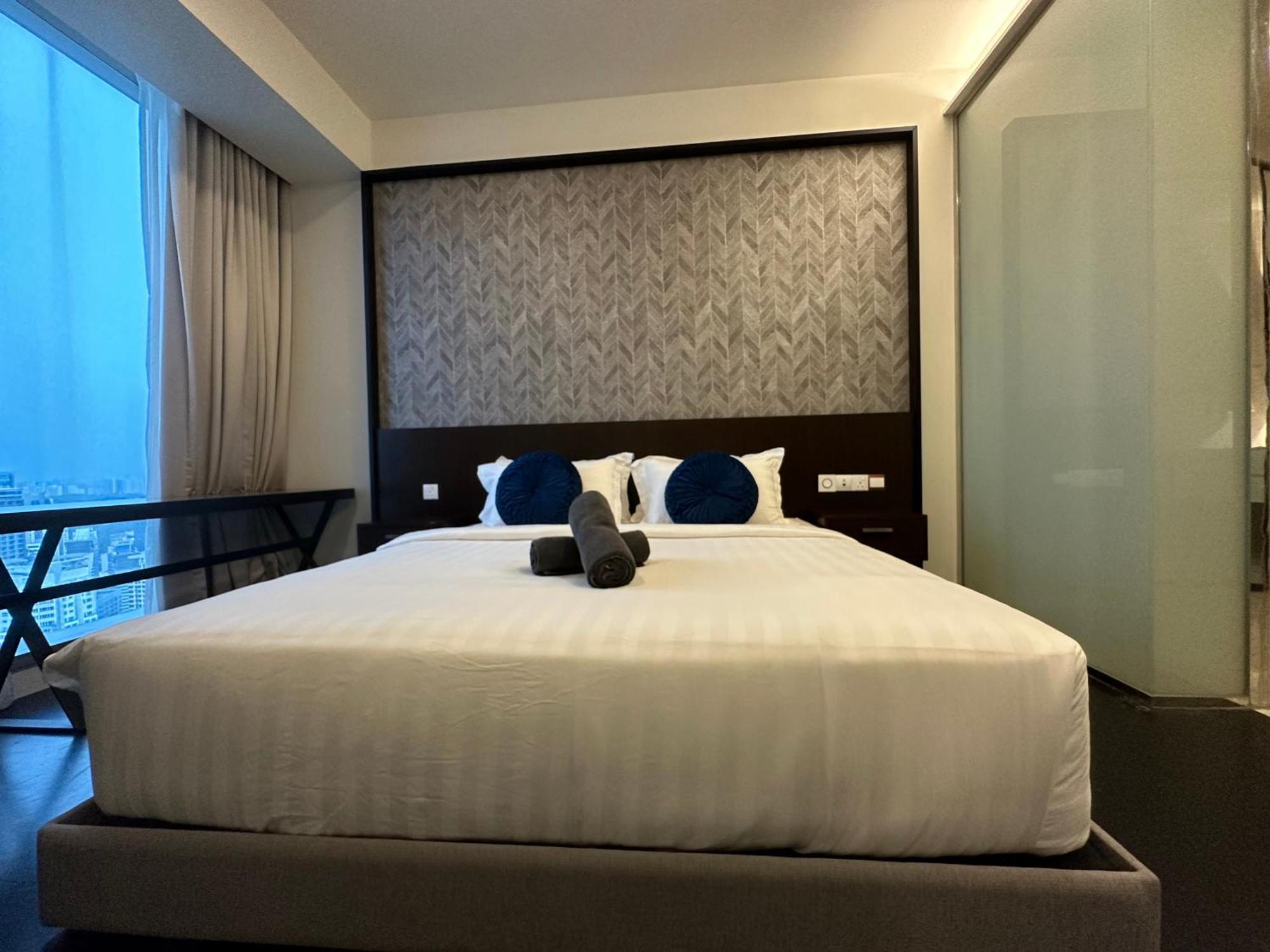 Center Tropicana The