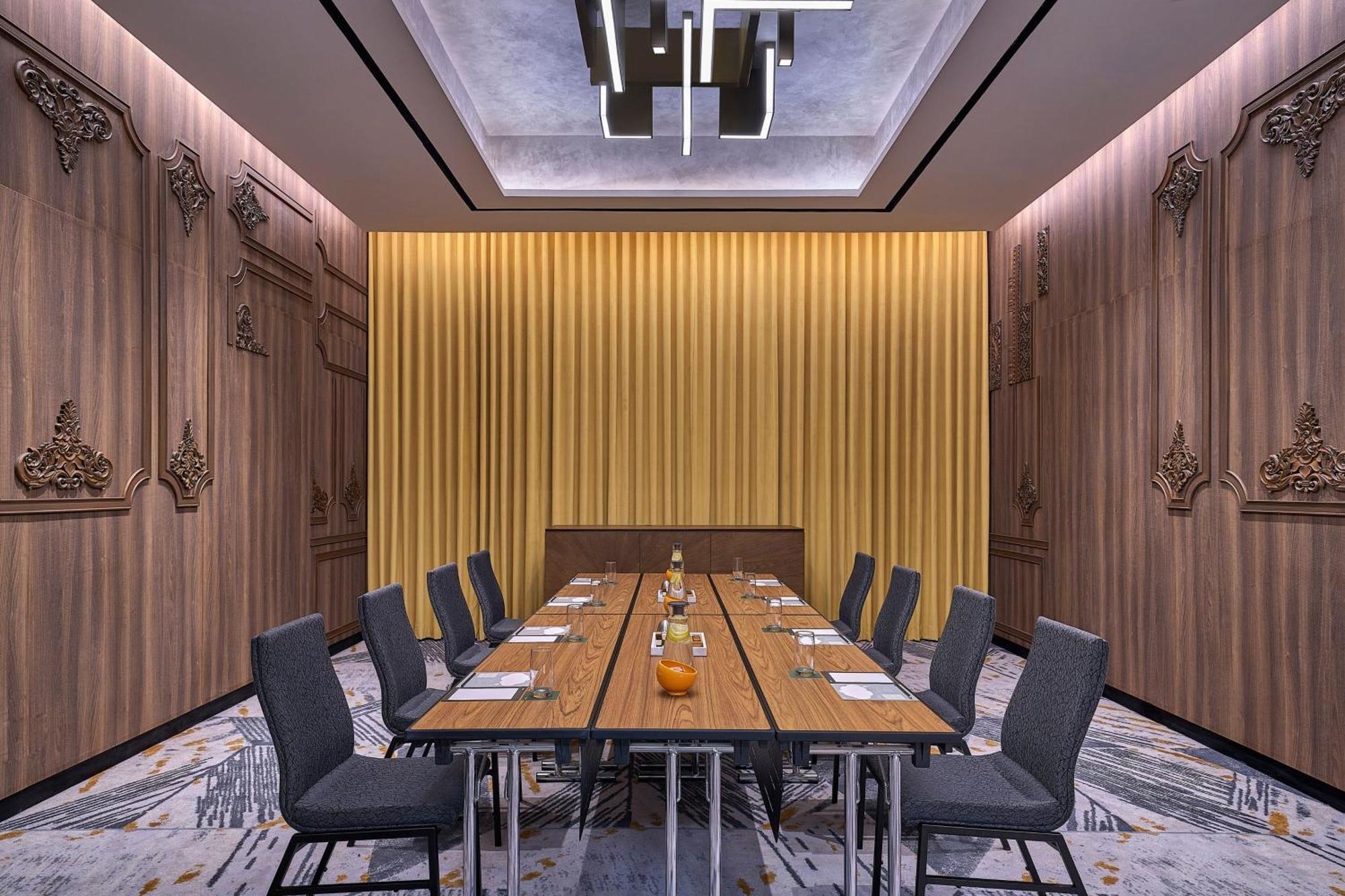 Renaissance & Convention Centre Hotel Kuala Lumpur