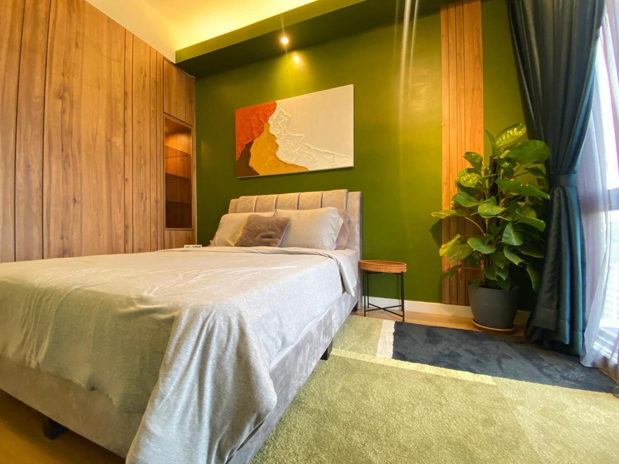 Sentral Suites By Rkd *
