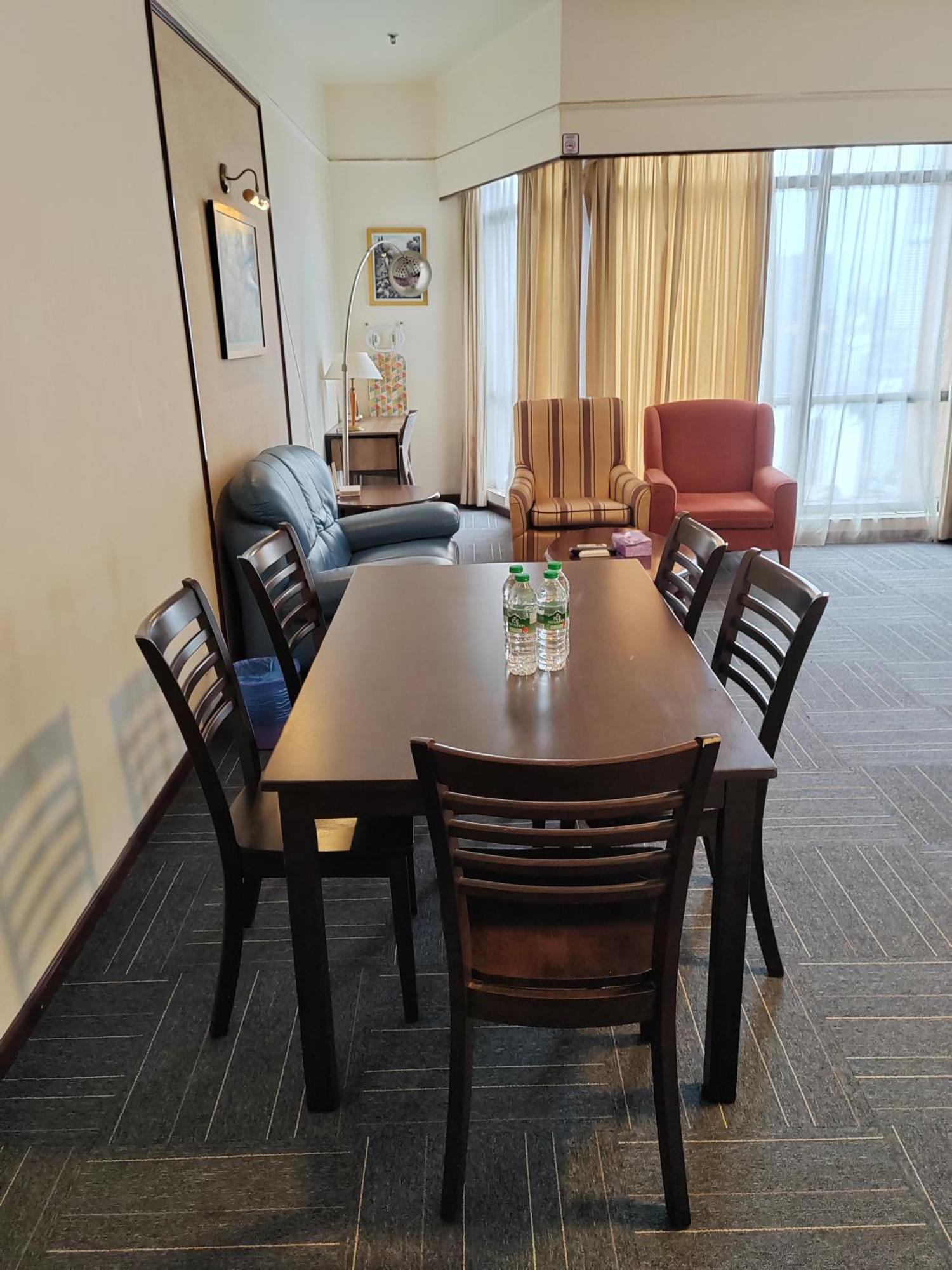 Kl Continew At Times Square Apartemen *