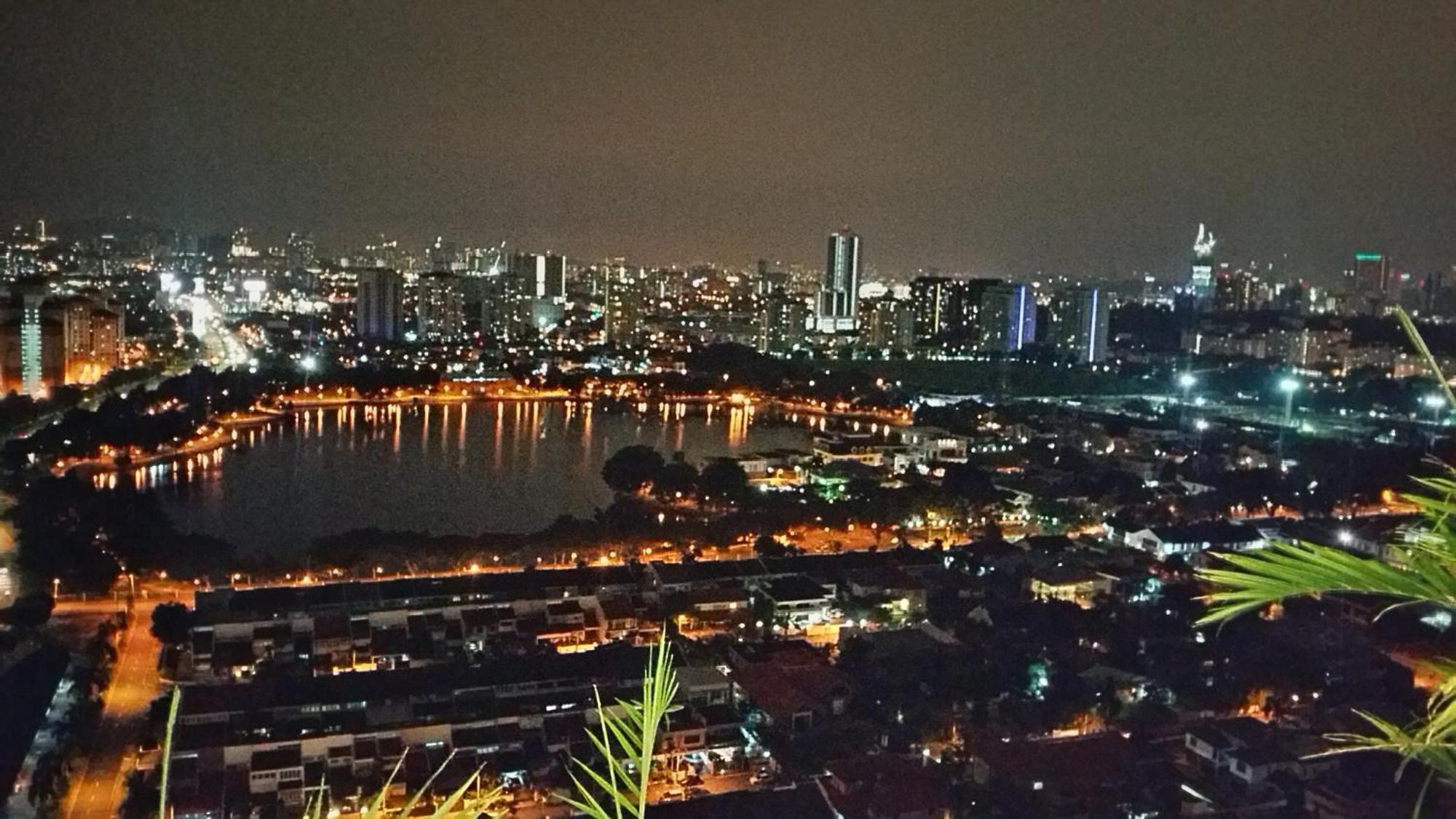 M Ampang Kl *