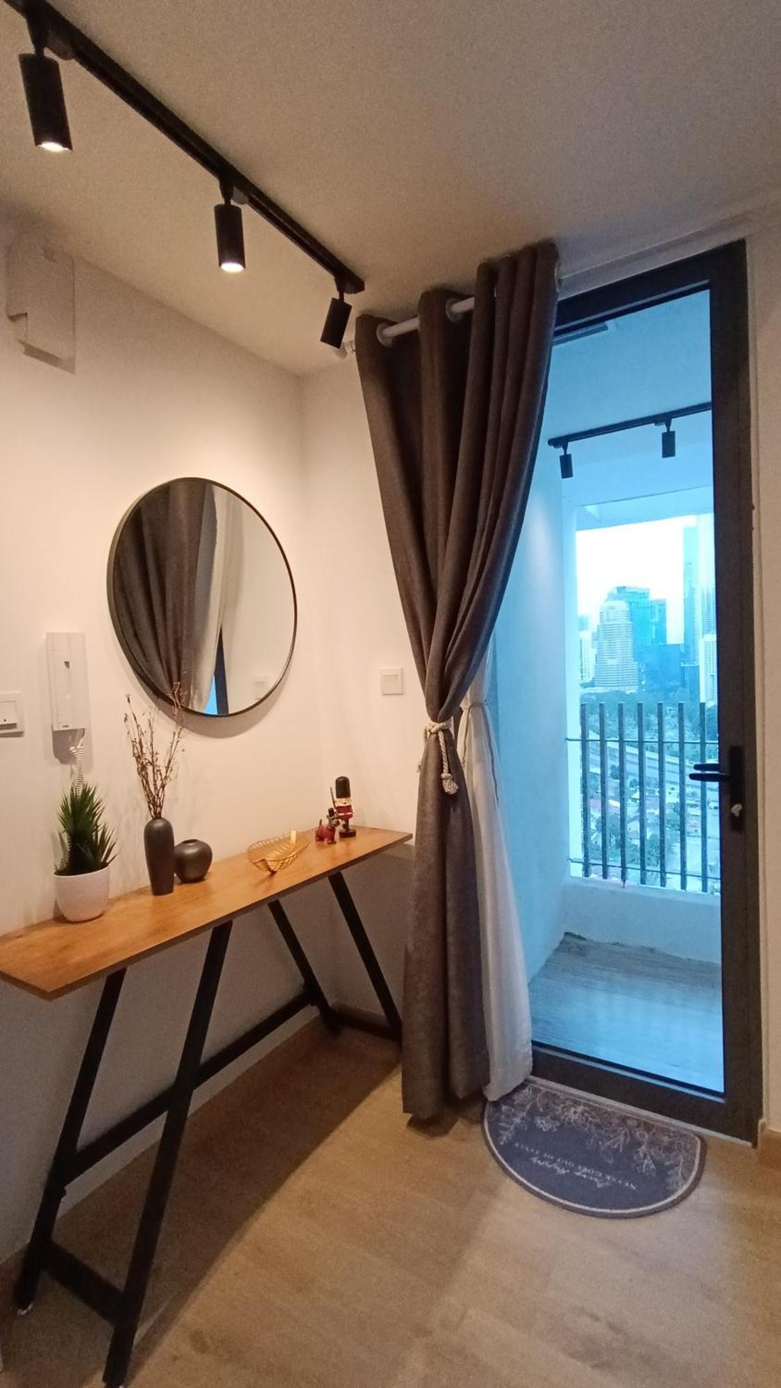 Appartement C14b Modern Infinity Pool Klcc Balcony View
