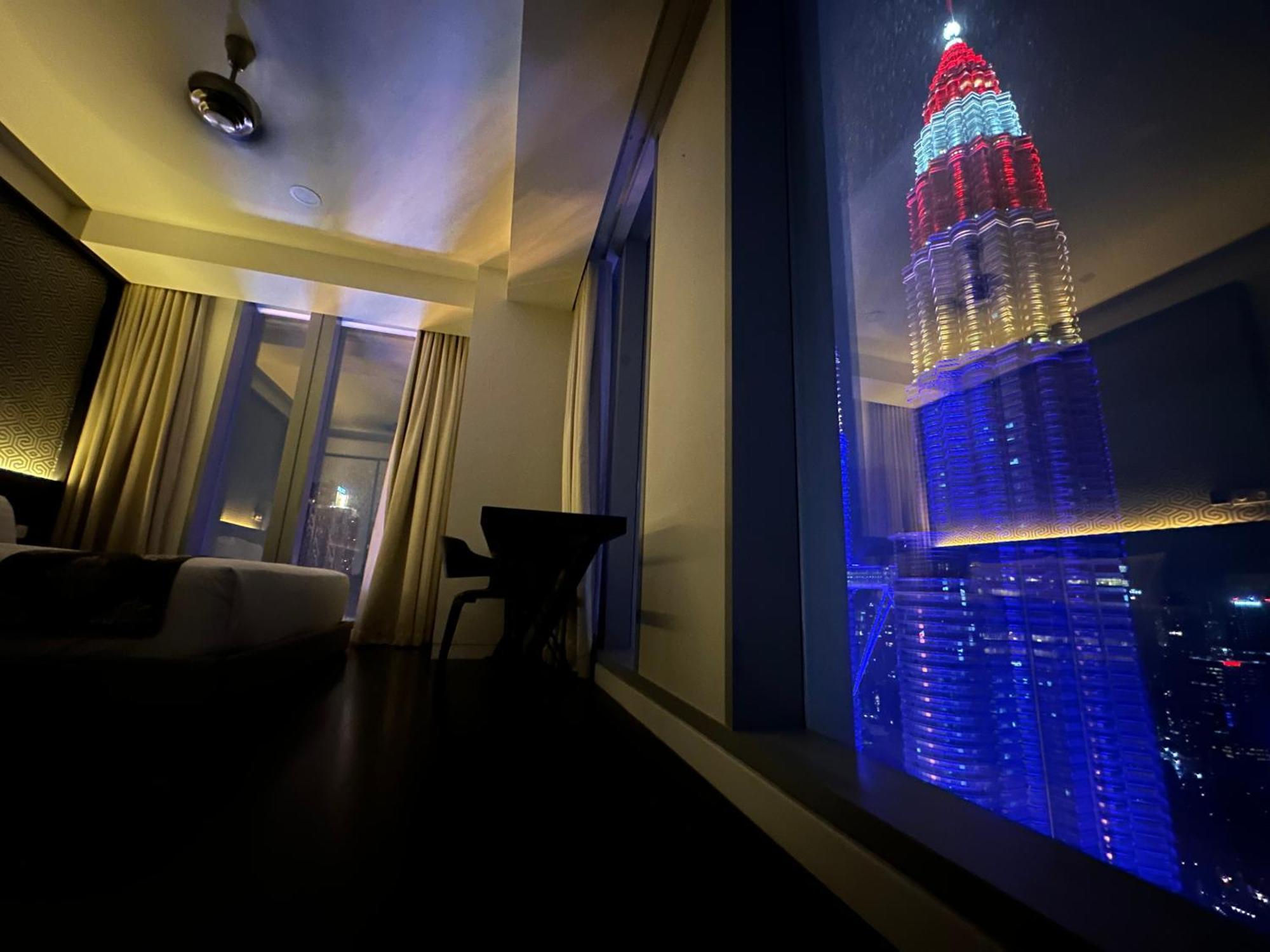 Tropicana The Residences - Klcc By Luxury World Apartemen Kuala Lumpur