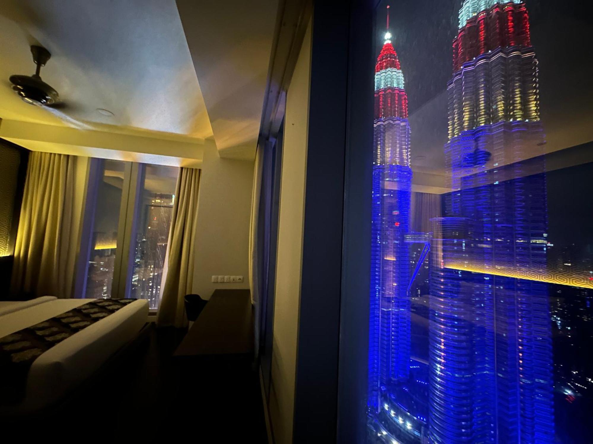 Tropicana The Residences - Klcc By Luxury World * Kuala Lumpur