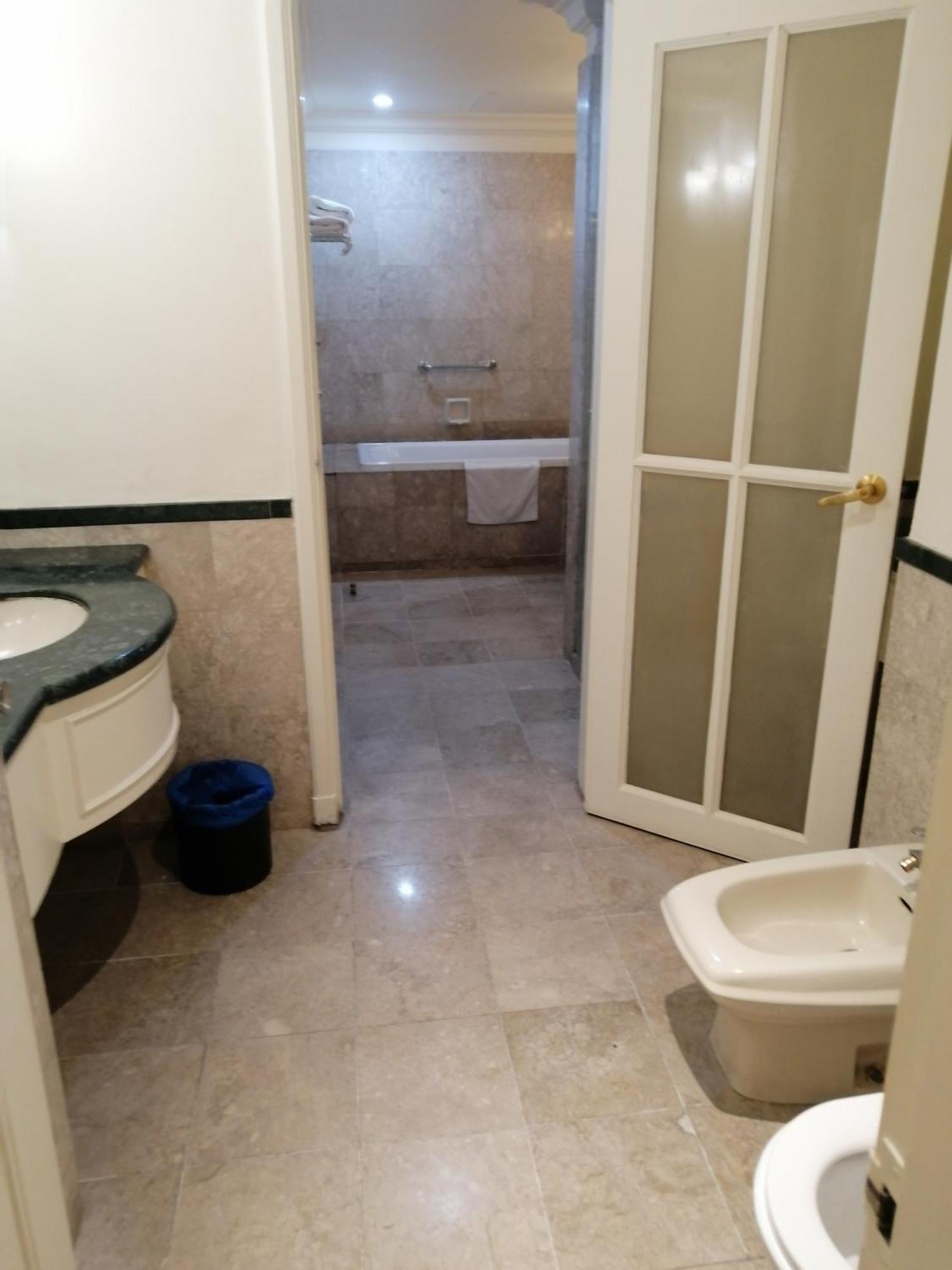 Kl Continew At Times Square Apartemen *