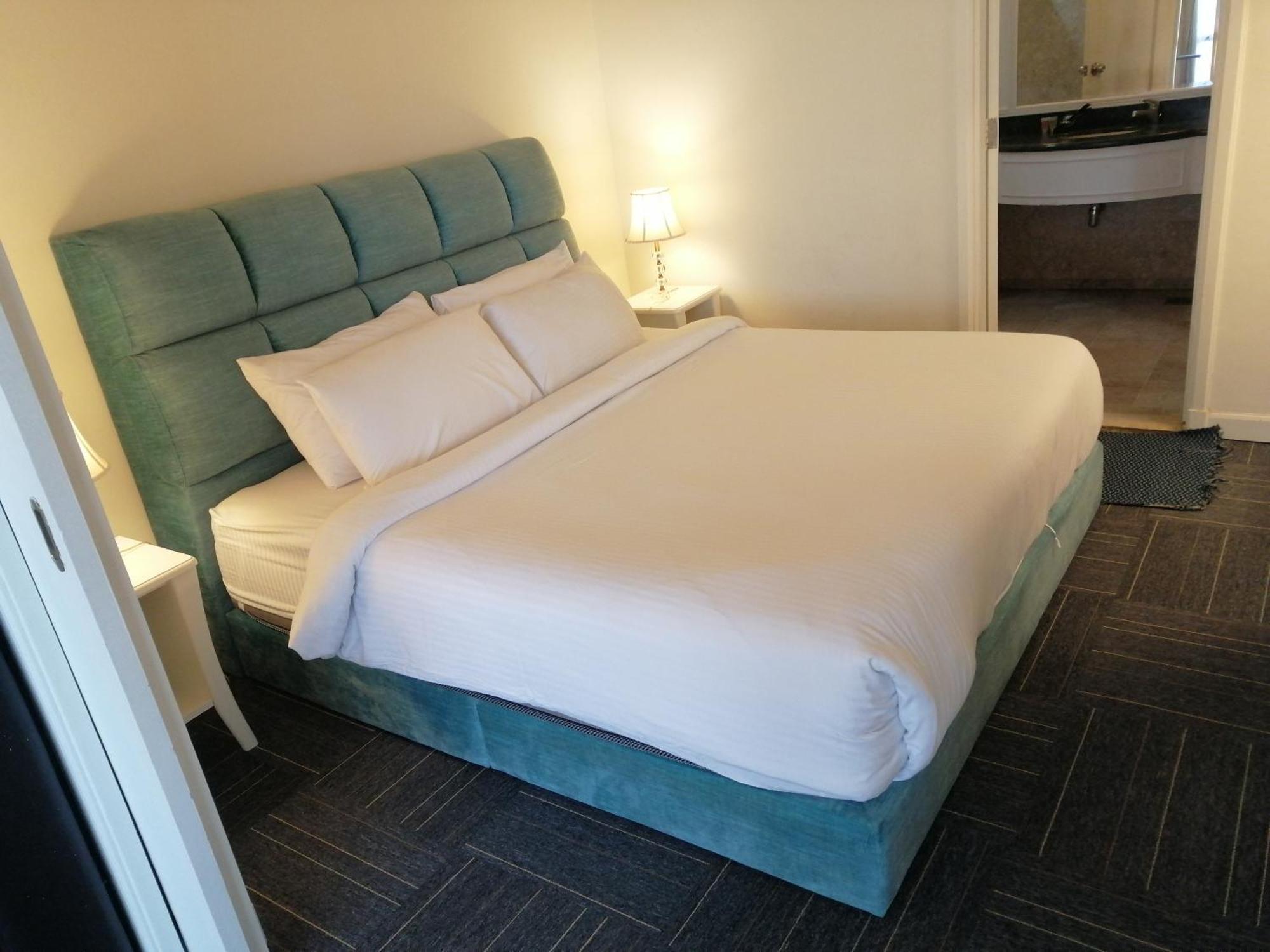 Kl Continew At Times Square Apartemen