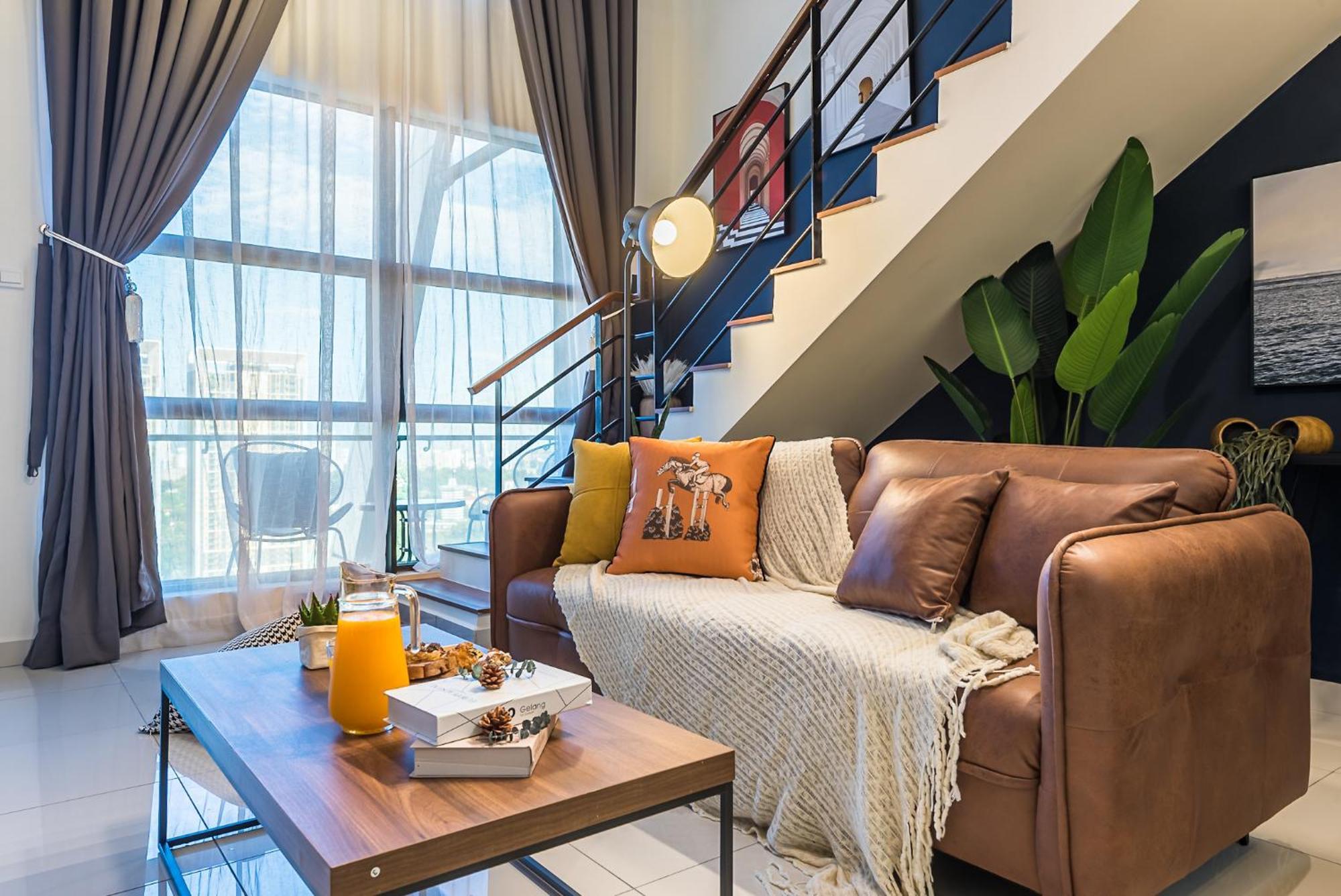 Urban Duplex V Balcony- 2r2b Up To 7pax, Montkiara By Verano Apartment *