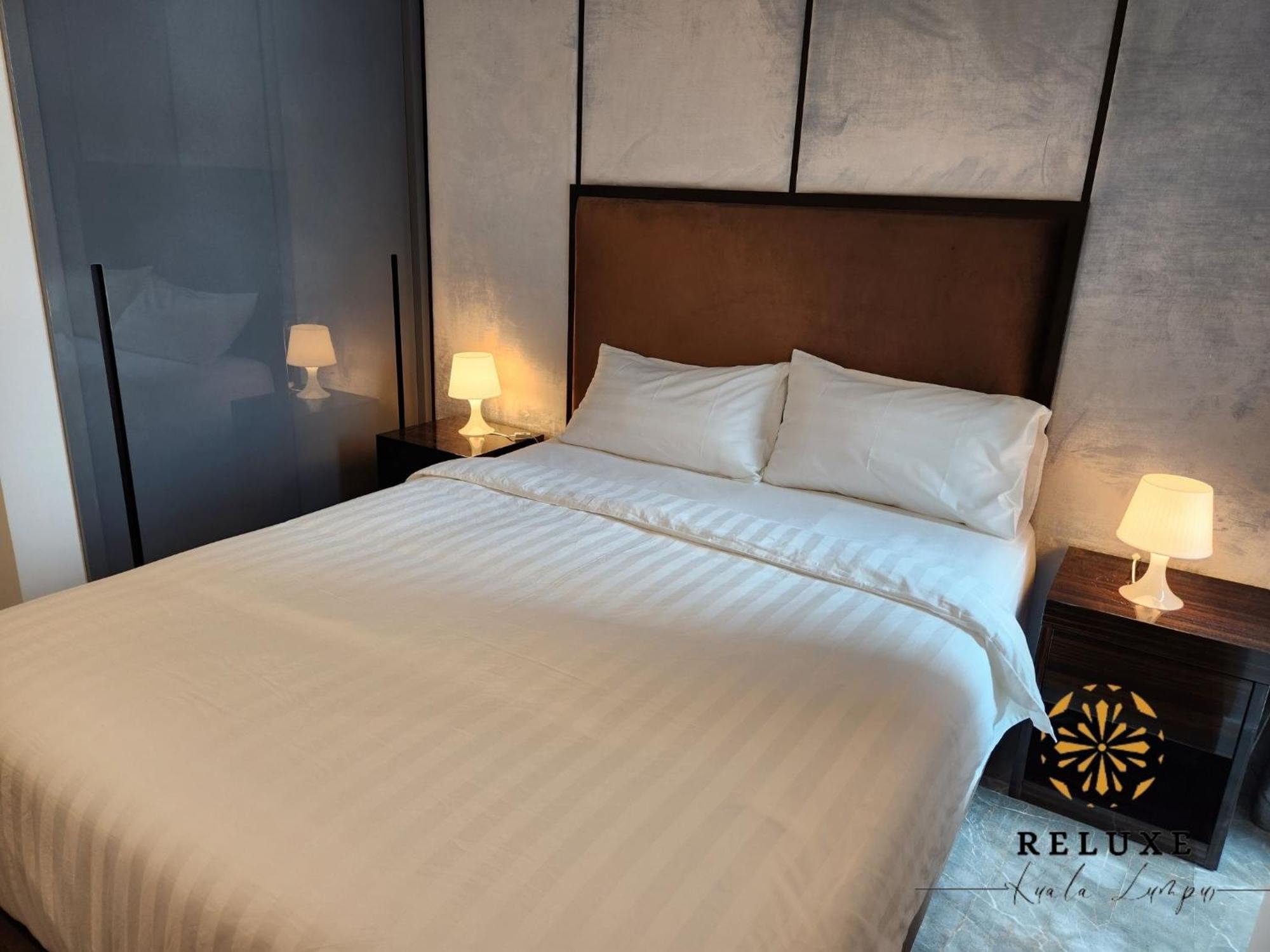 Apartment The Platinum 2 Infinity Pool Klcc Premium By Reluxe