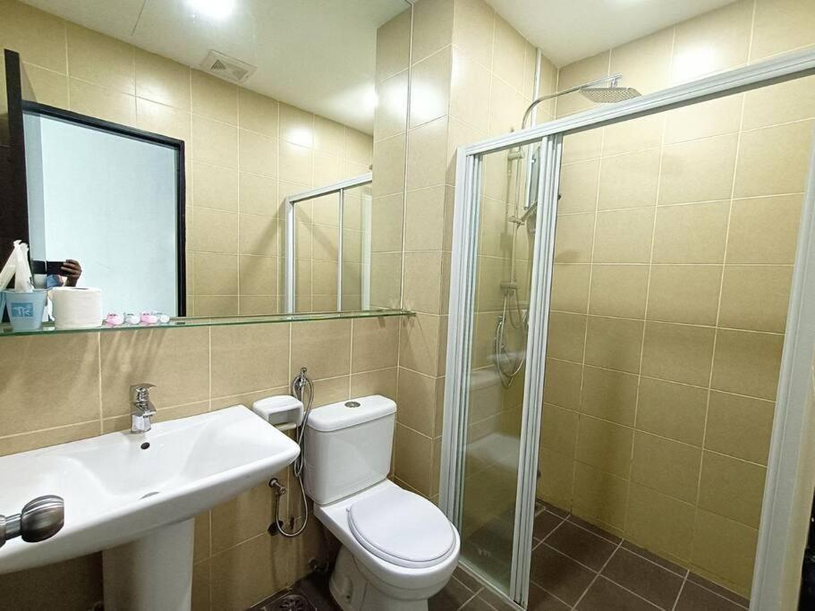 Taragon Service Apartment- Kl Apartment *