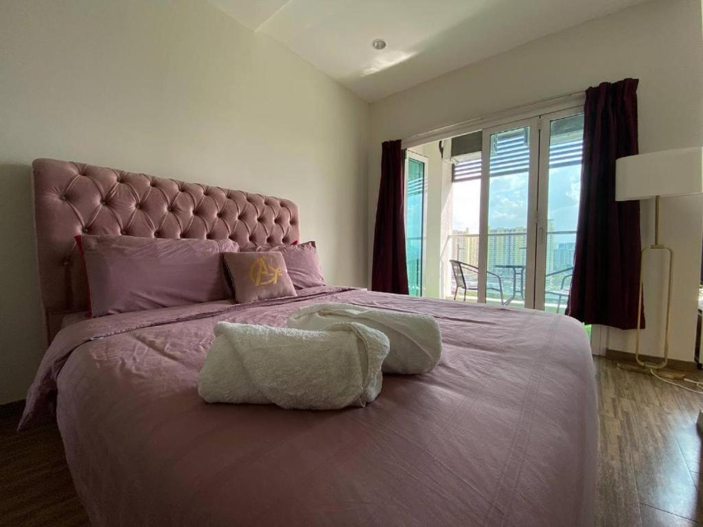 Guest house Honeymoon By A Legacy - Klcc Lake View *