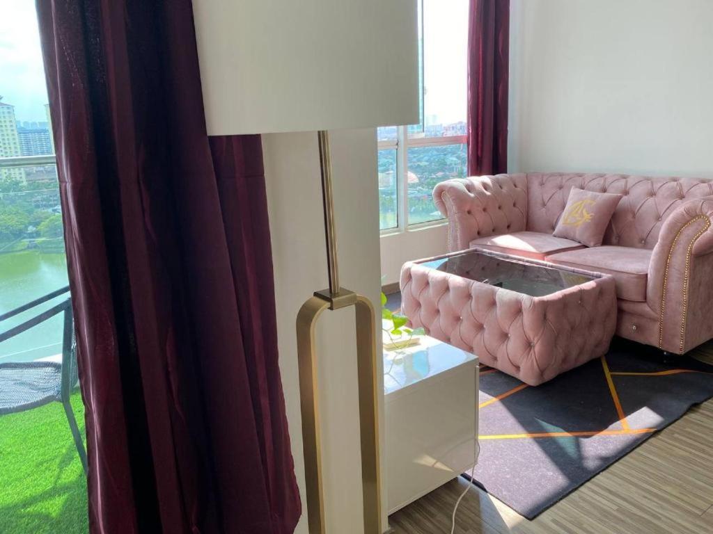 Honeymoon By A Legacy - Klcc Lake View * Kuala Lumpur