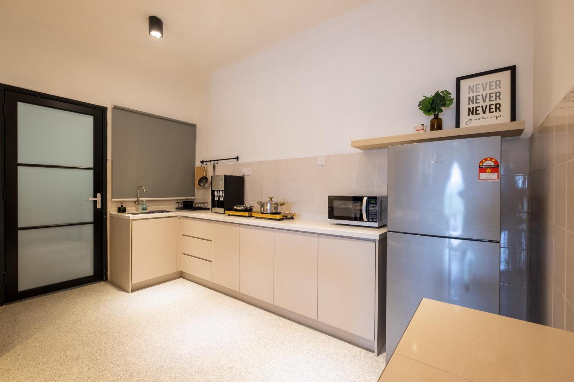 Apartment Kids Dream With Slides 4bedroom2bath 14pax Lrt *