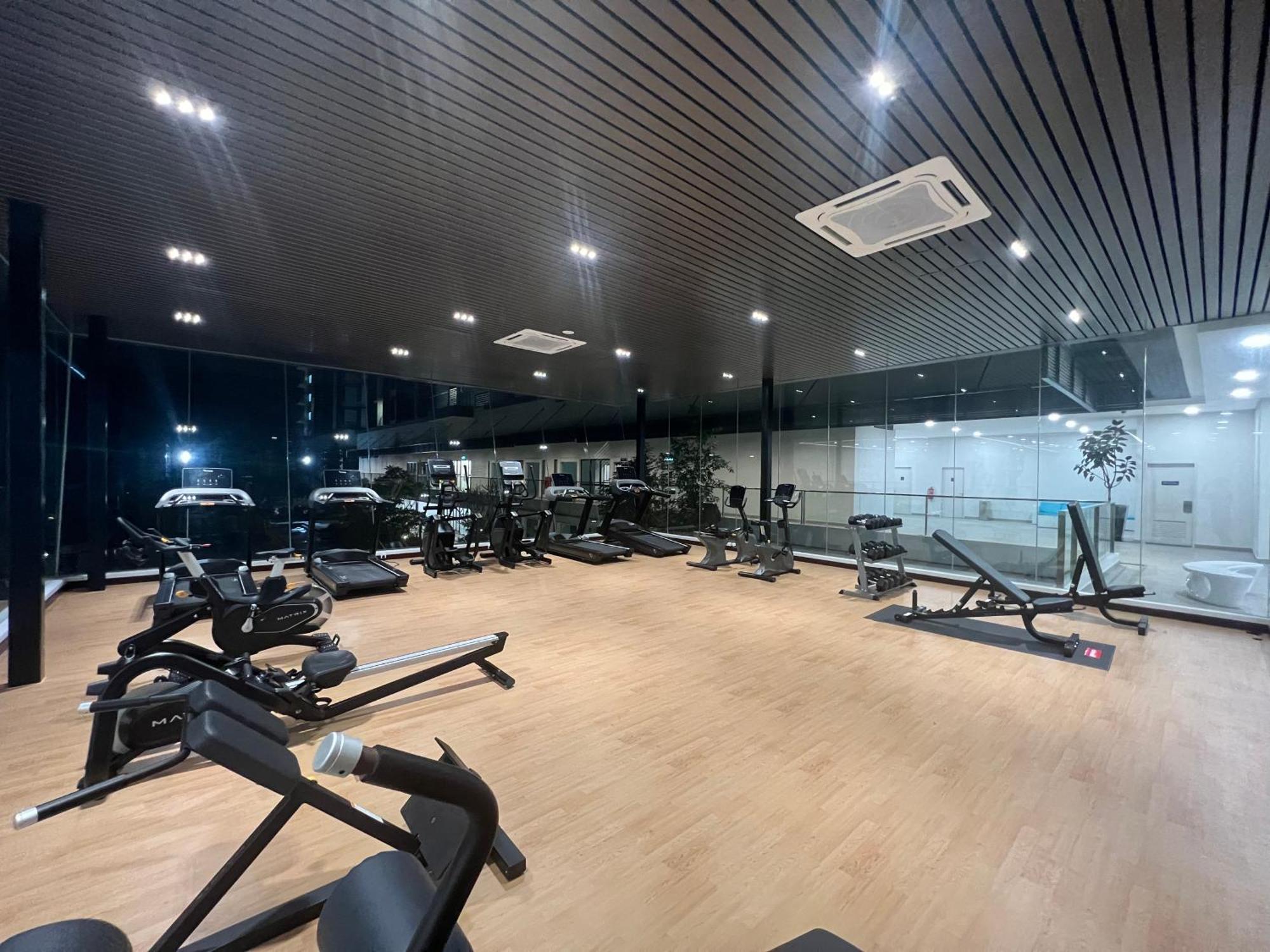 Apartment Premium For Family At Aeon / Sunway Velocity / Mrt / Lrt