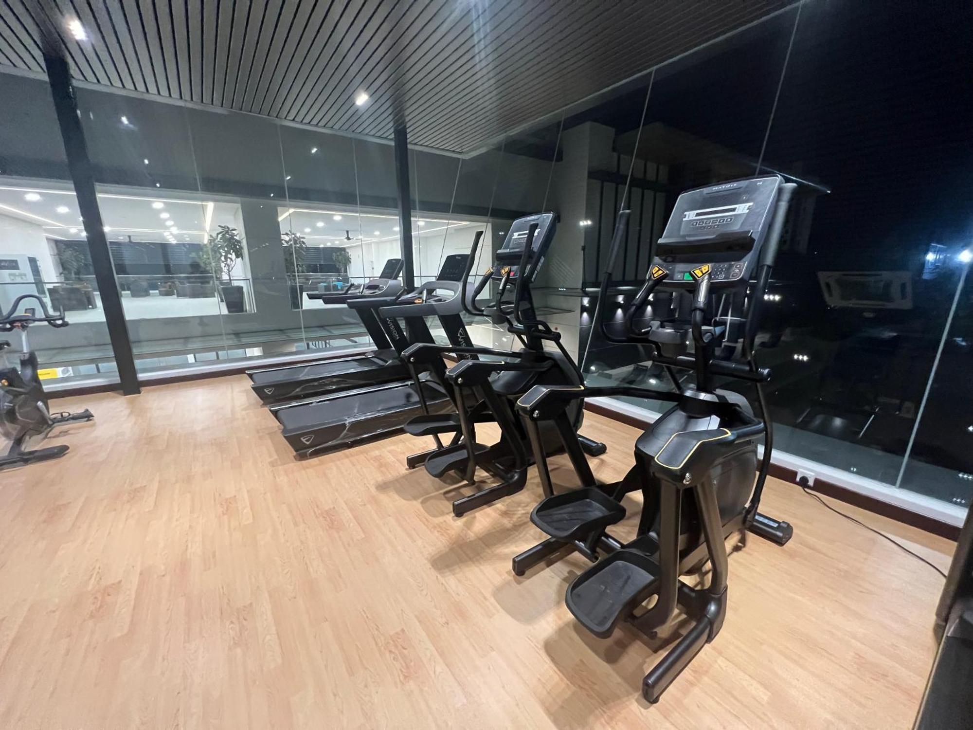 Premium For Family At Aeon / Sunway Velocity / Mrt / Lrt Apartment