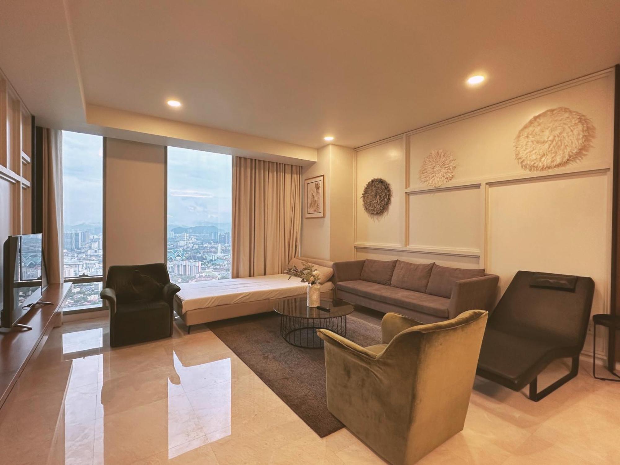 Tropicana The Residences - Klcc By Luxury World Apartemen Kuala Lumpur