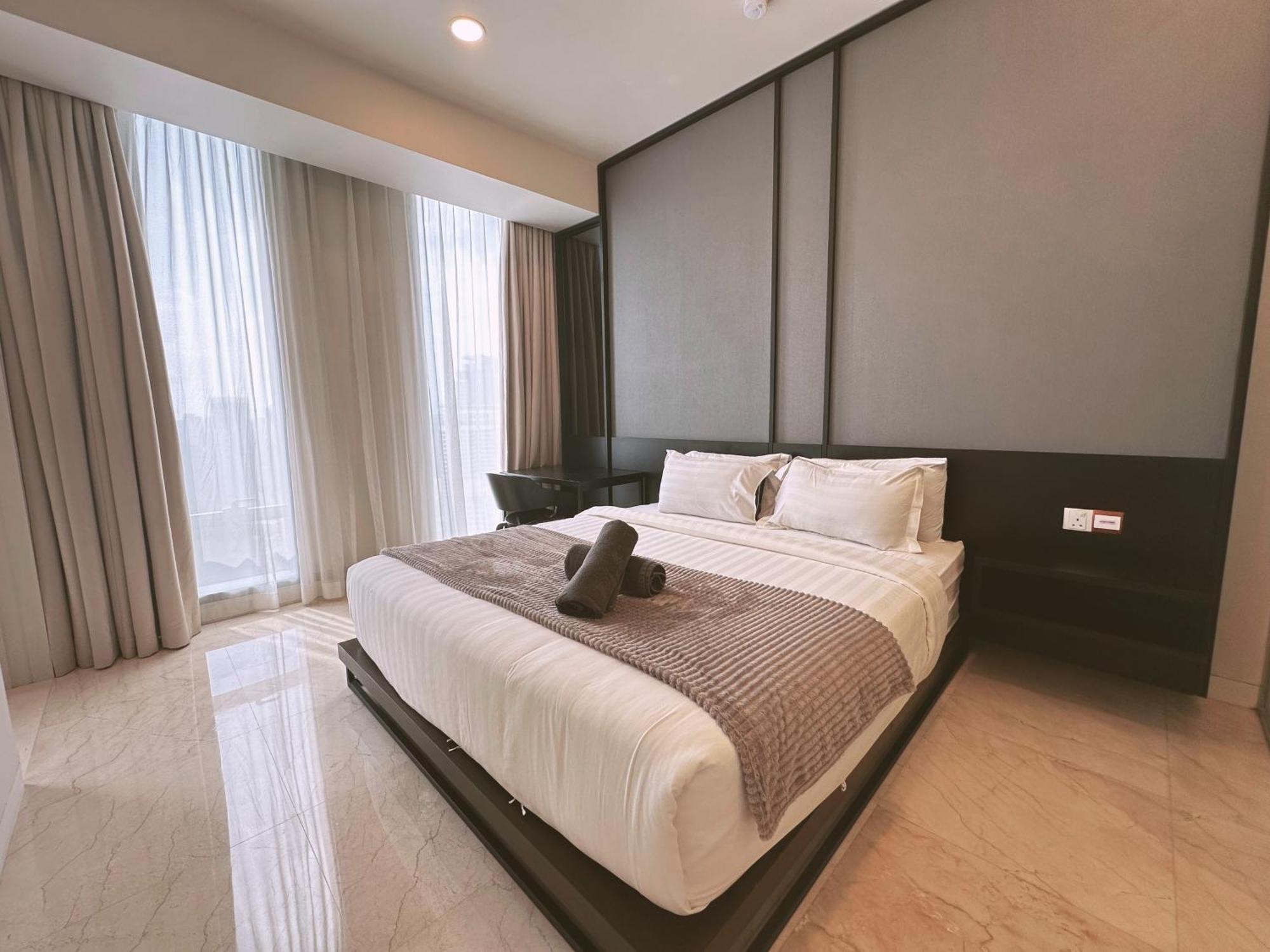 Tropicana The Residences - Klcc By Luxury World Apartemen Kuala Lumpur