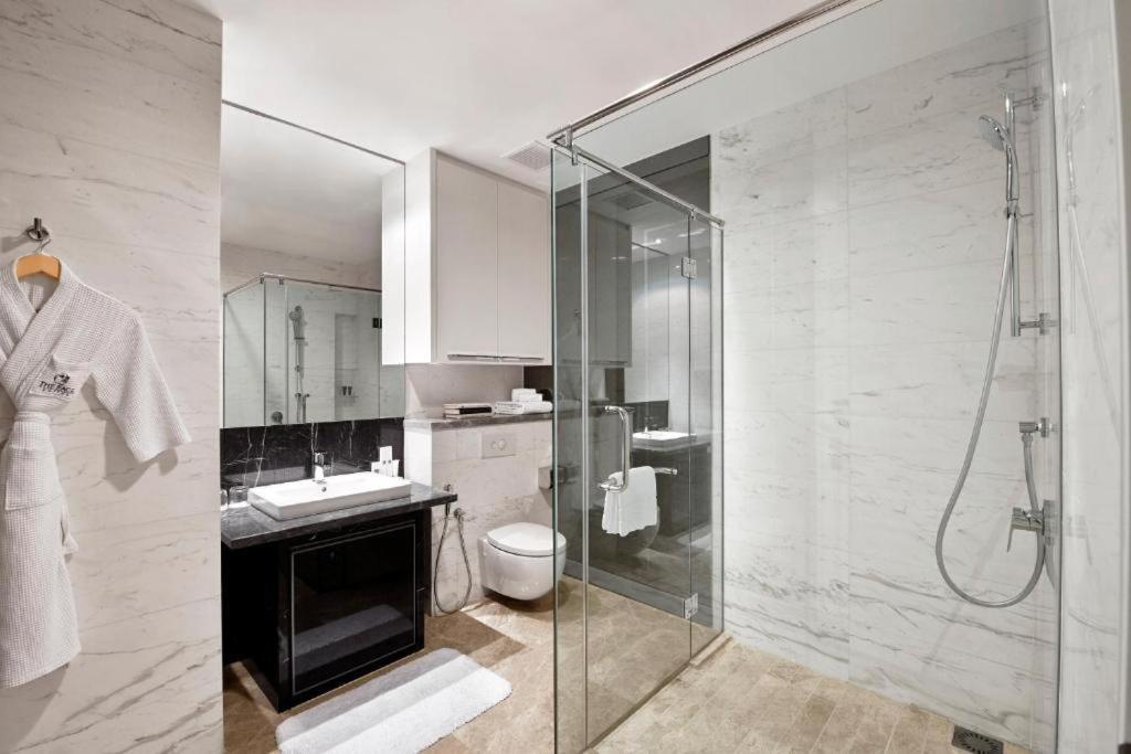 The Platinum Serviced By Faced Apartemen *