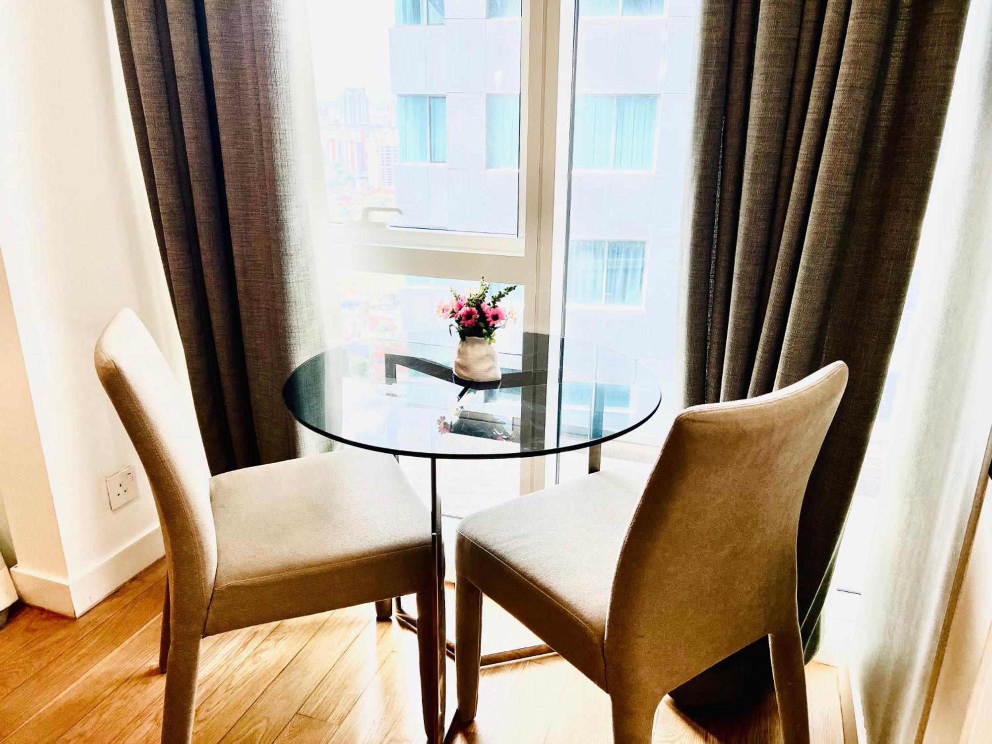Luxury At Platinum Appartement *
