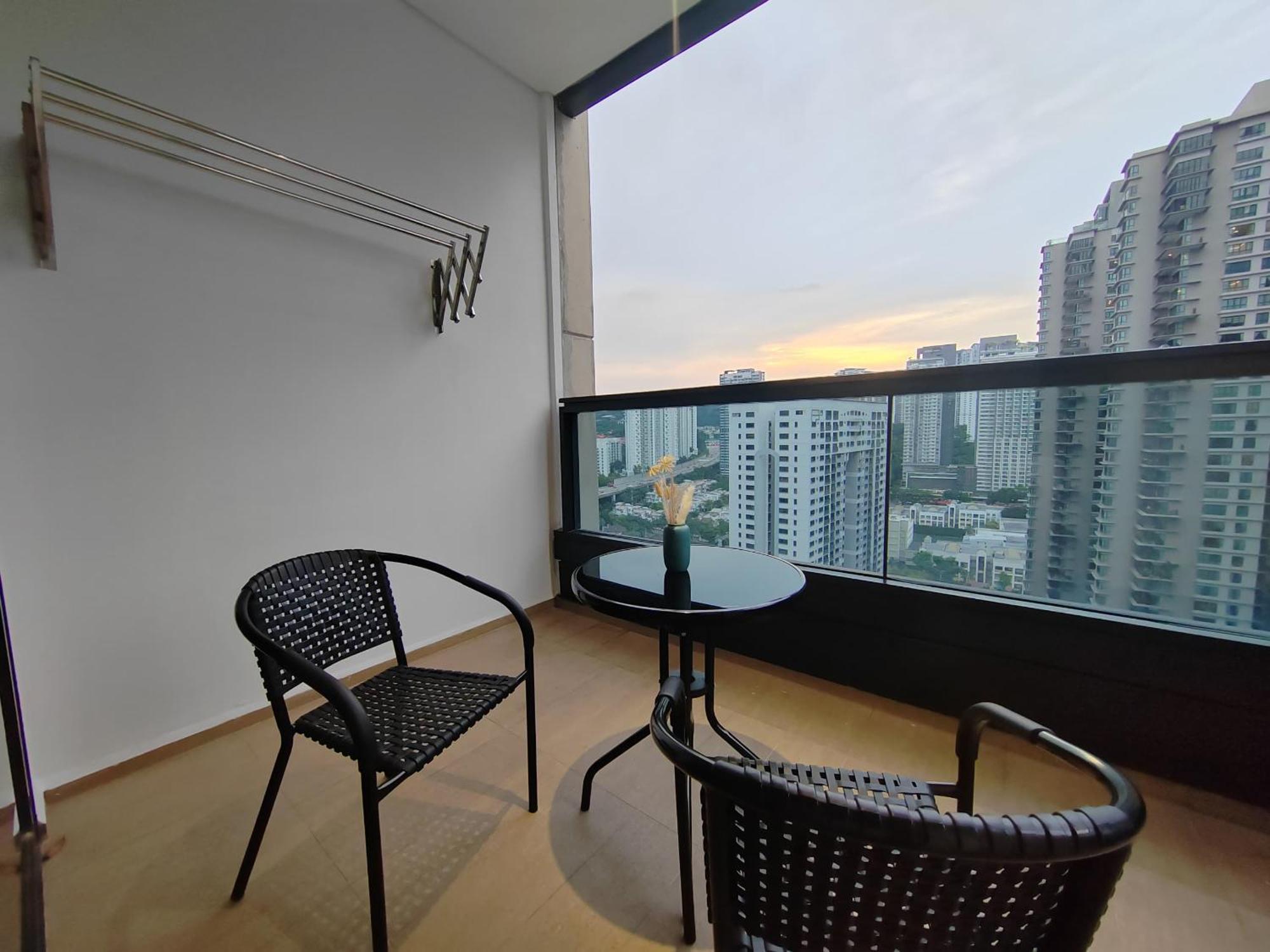 Mont Kiara Hyatt Arcoris Sunway 163 2-Bedroom With Balcony 2-4Pax *