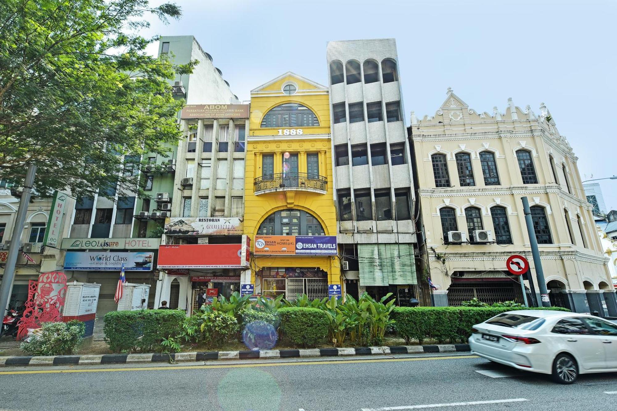 Hotel Spot On 90850 Ehsan Travels 2*