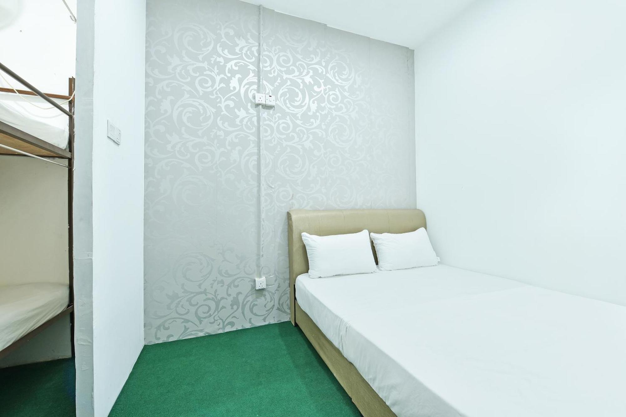 Hotel Spot On 90850 Ehsan Travels
