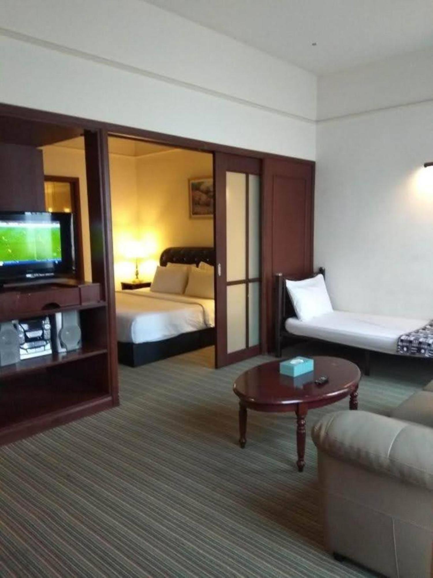 Kl Special At Times Square Apartment *
