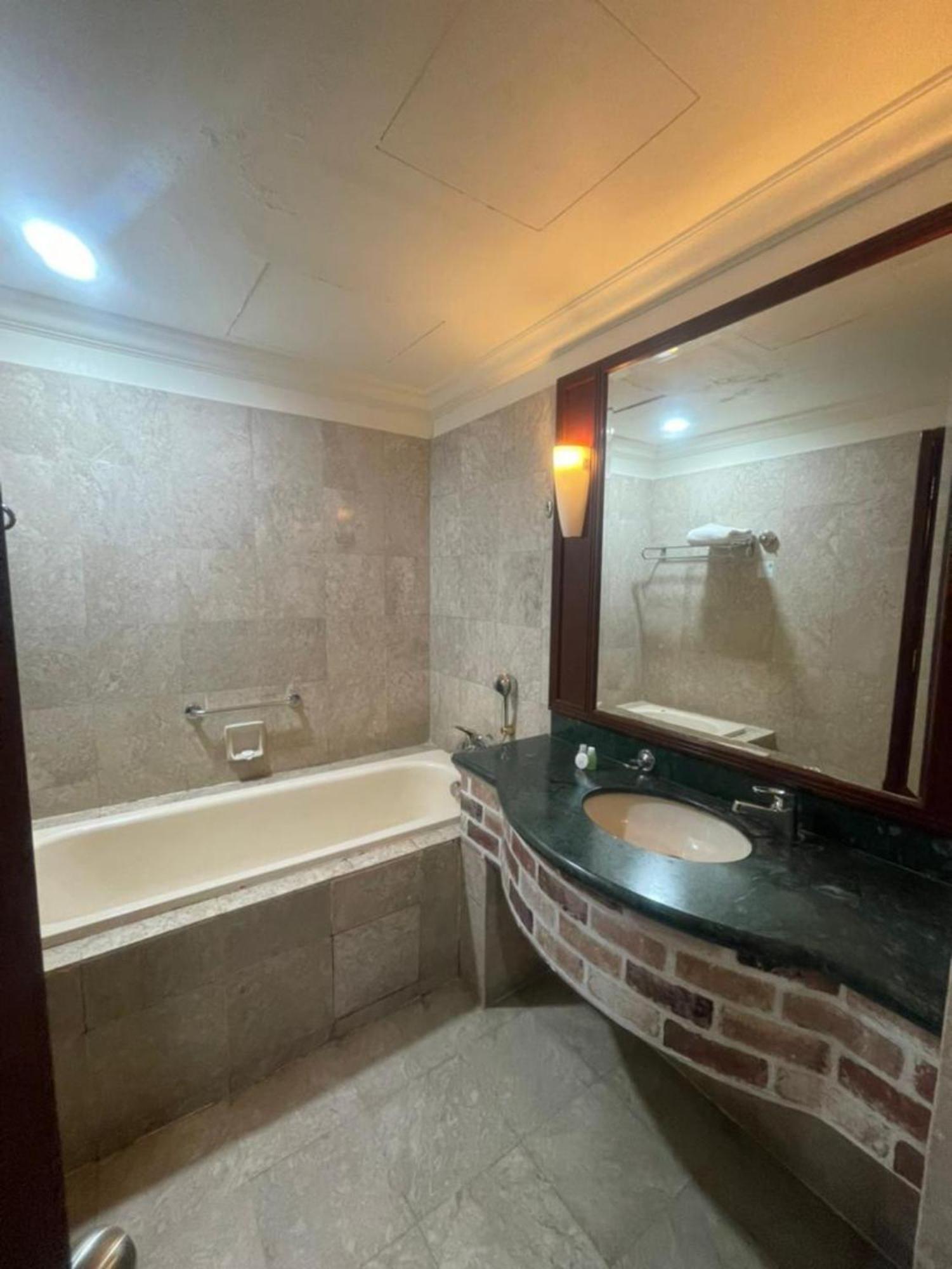 Apartment Kl Rosemary Service Times Square By Jhr