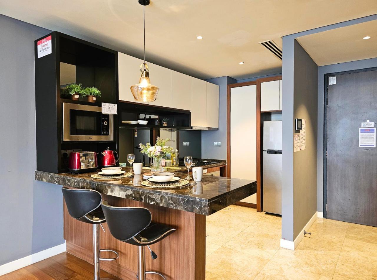 Apartment Anggun Residences Klcc: Near Monorail And Bukit Bintang Kuala Lumpur