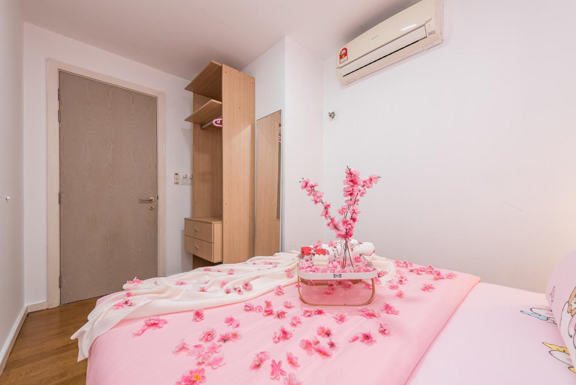 Apartment Theme Near Trx 3min To Pavilion Bukit Bintang Kuala Lumpur