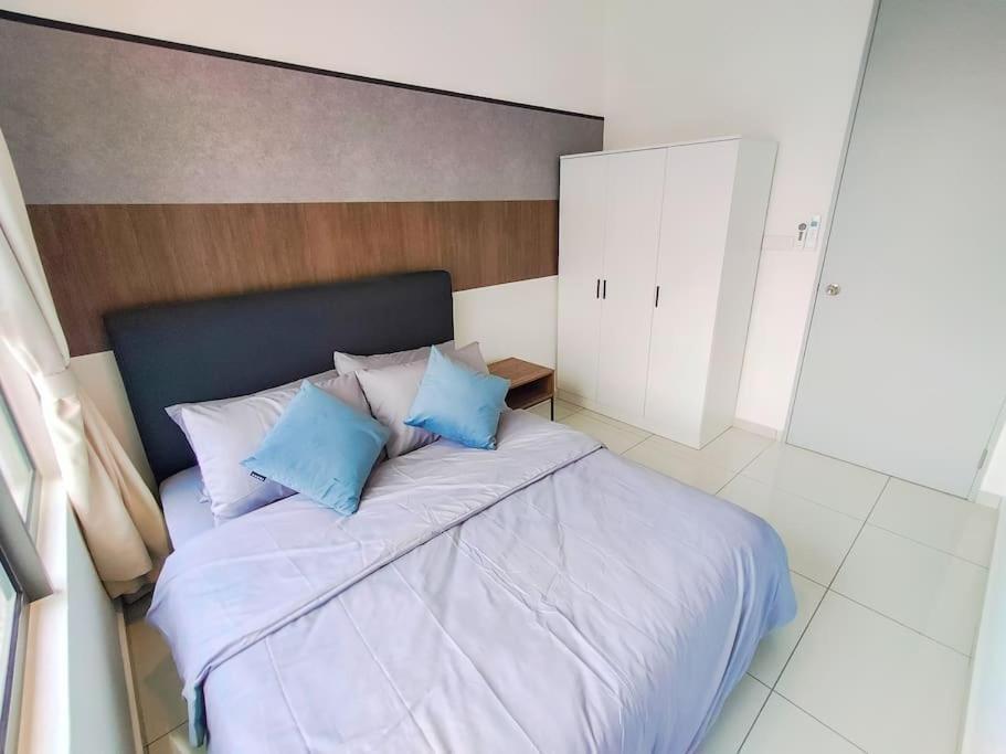 Căn hộ Kenwingston Platz Signature By Manhattan Group Kuala Lumpur